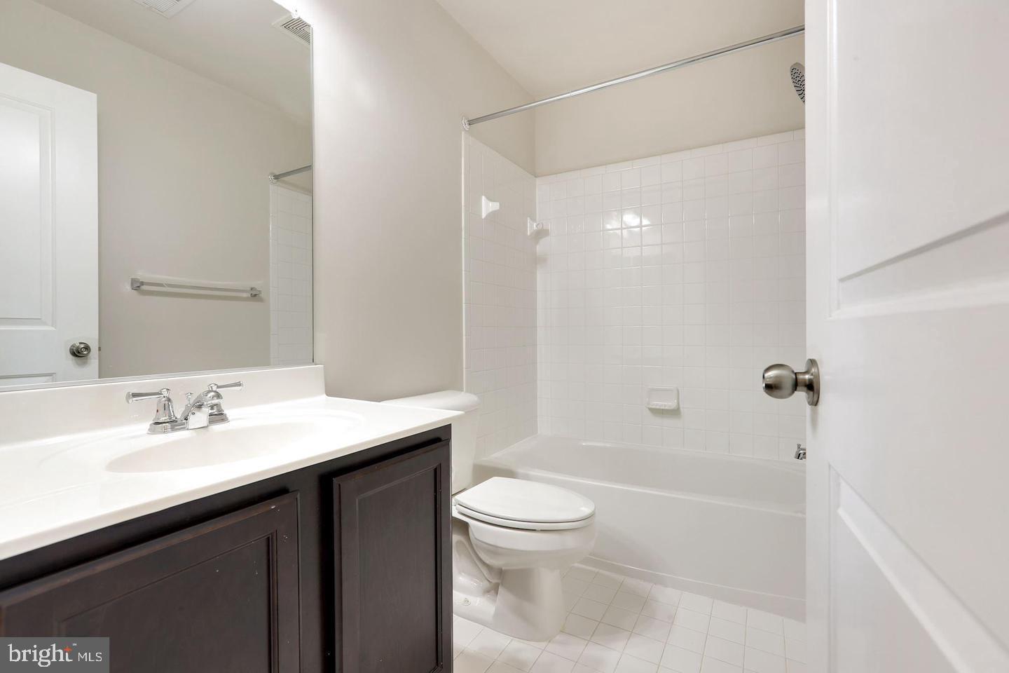 POTOMAC HIGHLANDS - Residential Lease