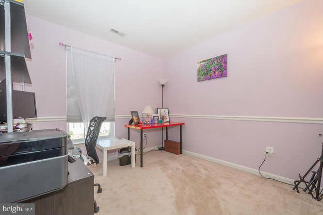 SEVEN OAKS - Residential