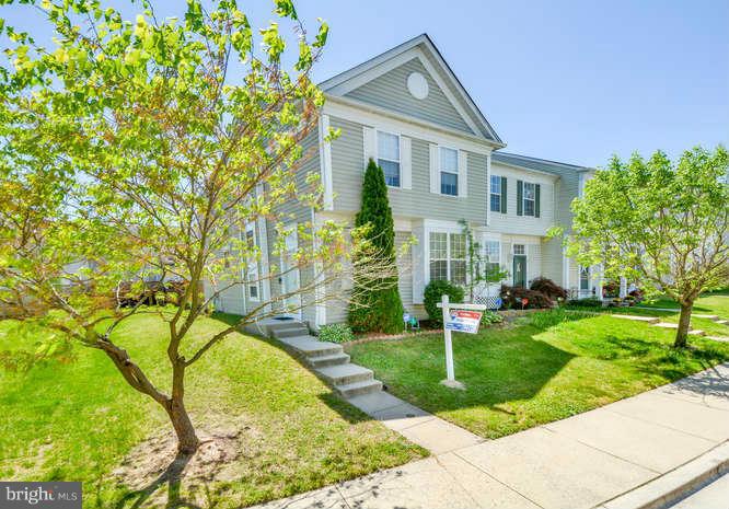 SEVEN OAKS - Residential