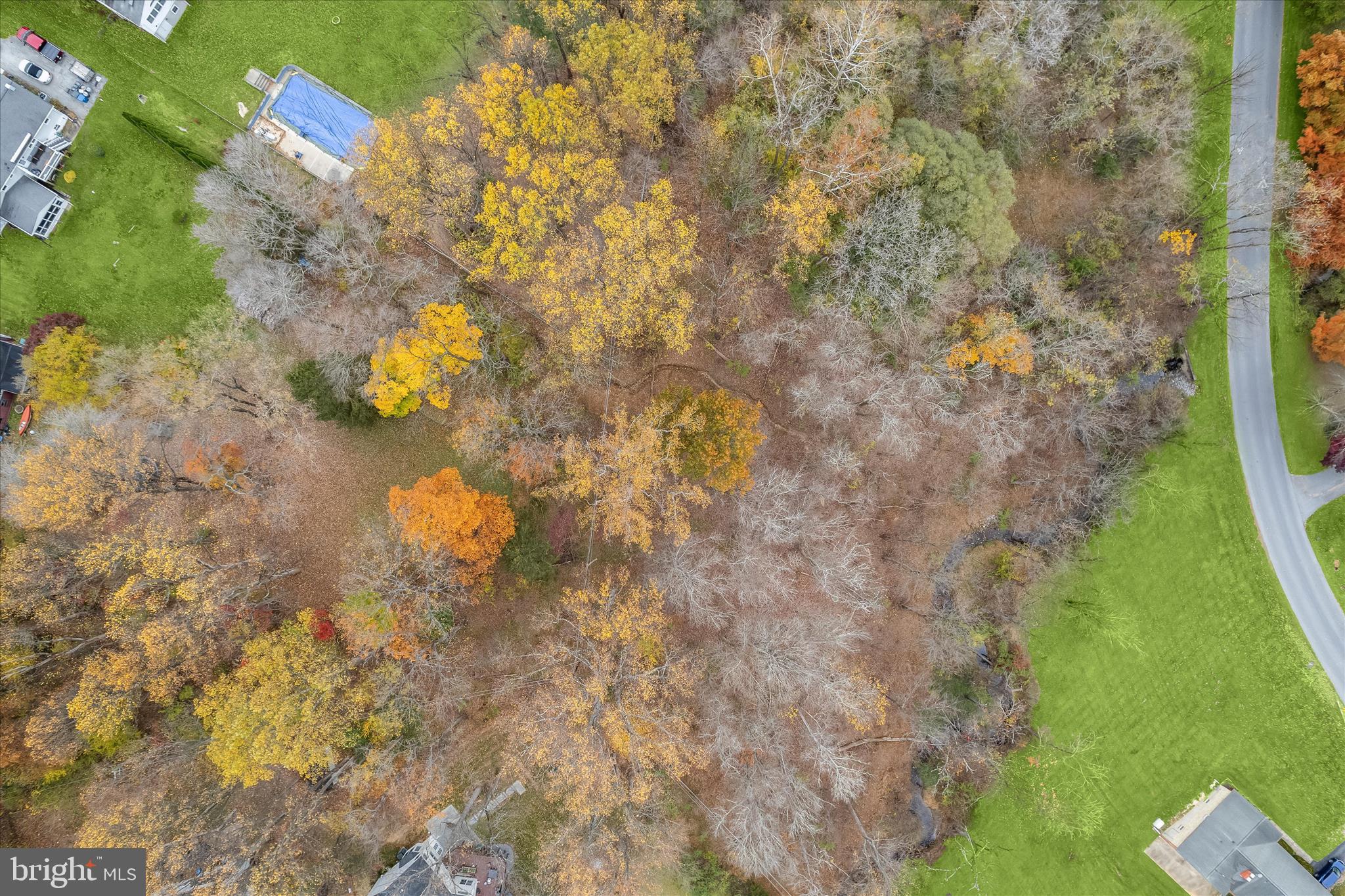 CARROLL HIGHLANDS - Land