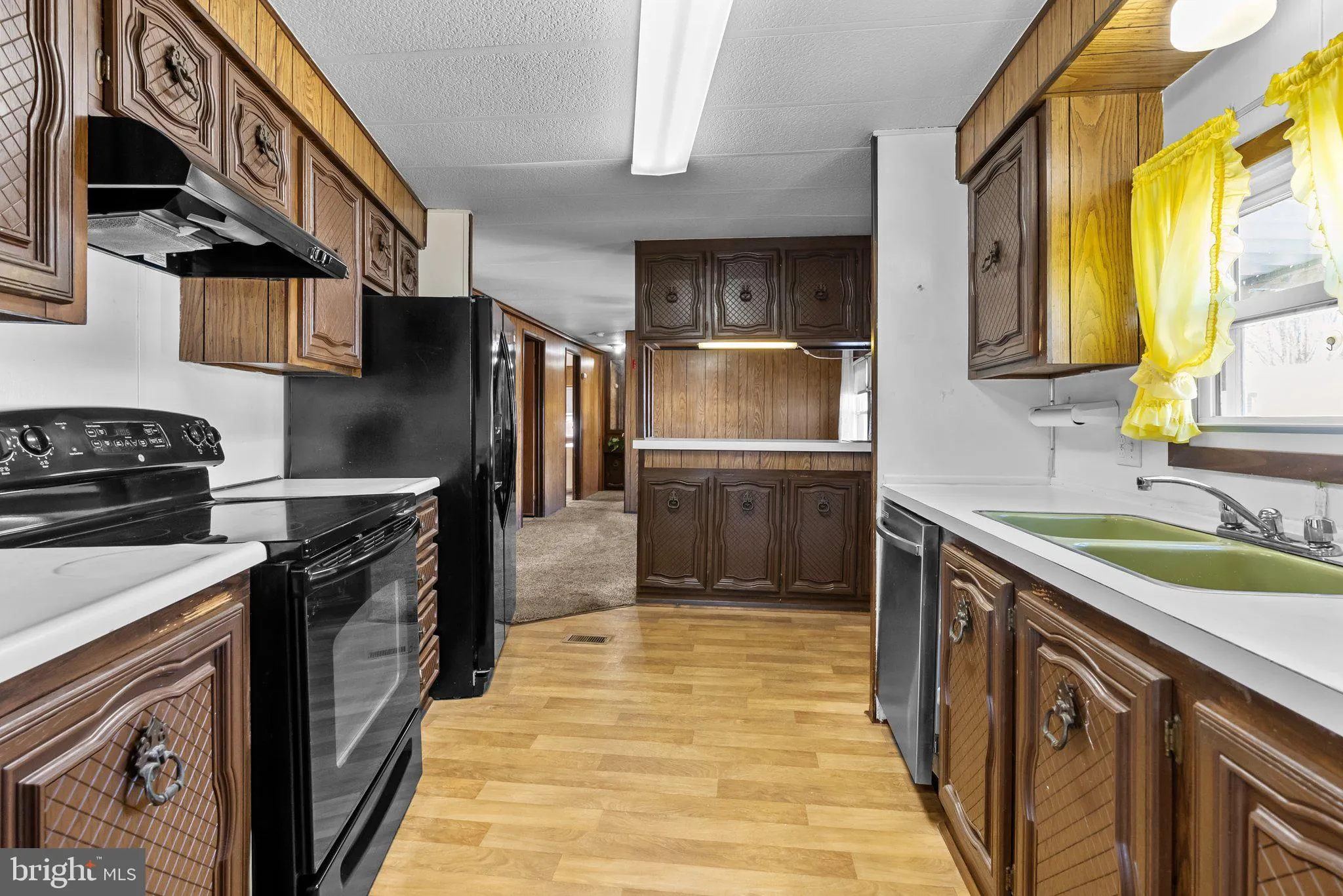 Morrisville, Pennsylvania 19067, United States, 2 Bedrooms Bedrooms, ,2 BathroomsBathrooms,Residential,Pending,82793