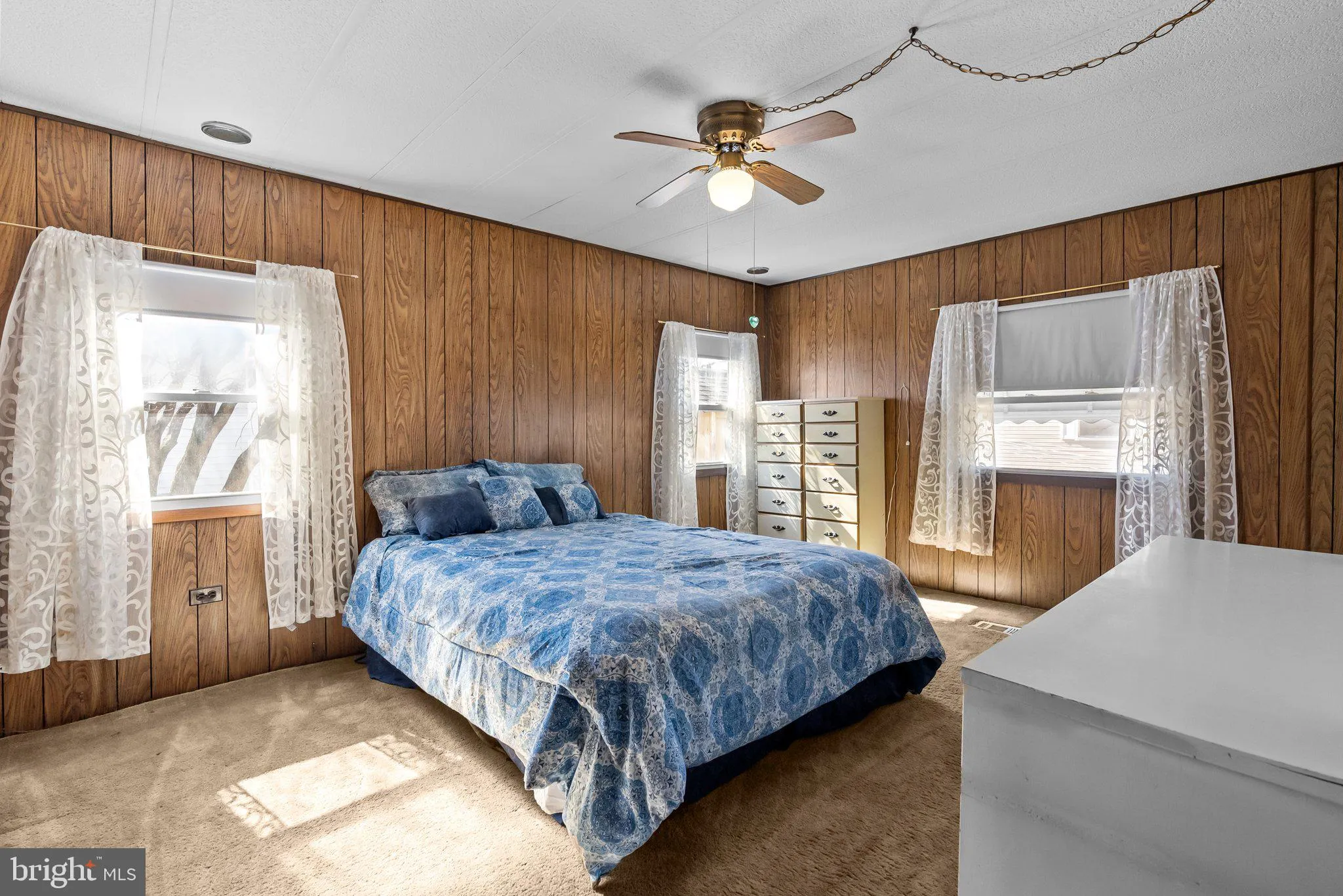 Morrisville, Pennsylvania 19067, United States, 2 Bedrooms Bedrooms, ,2 BathroomsBathrooms,Residential,Pending,82793