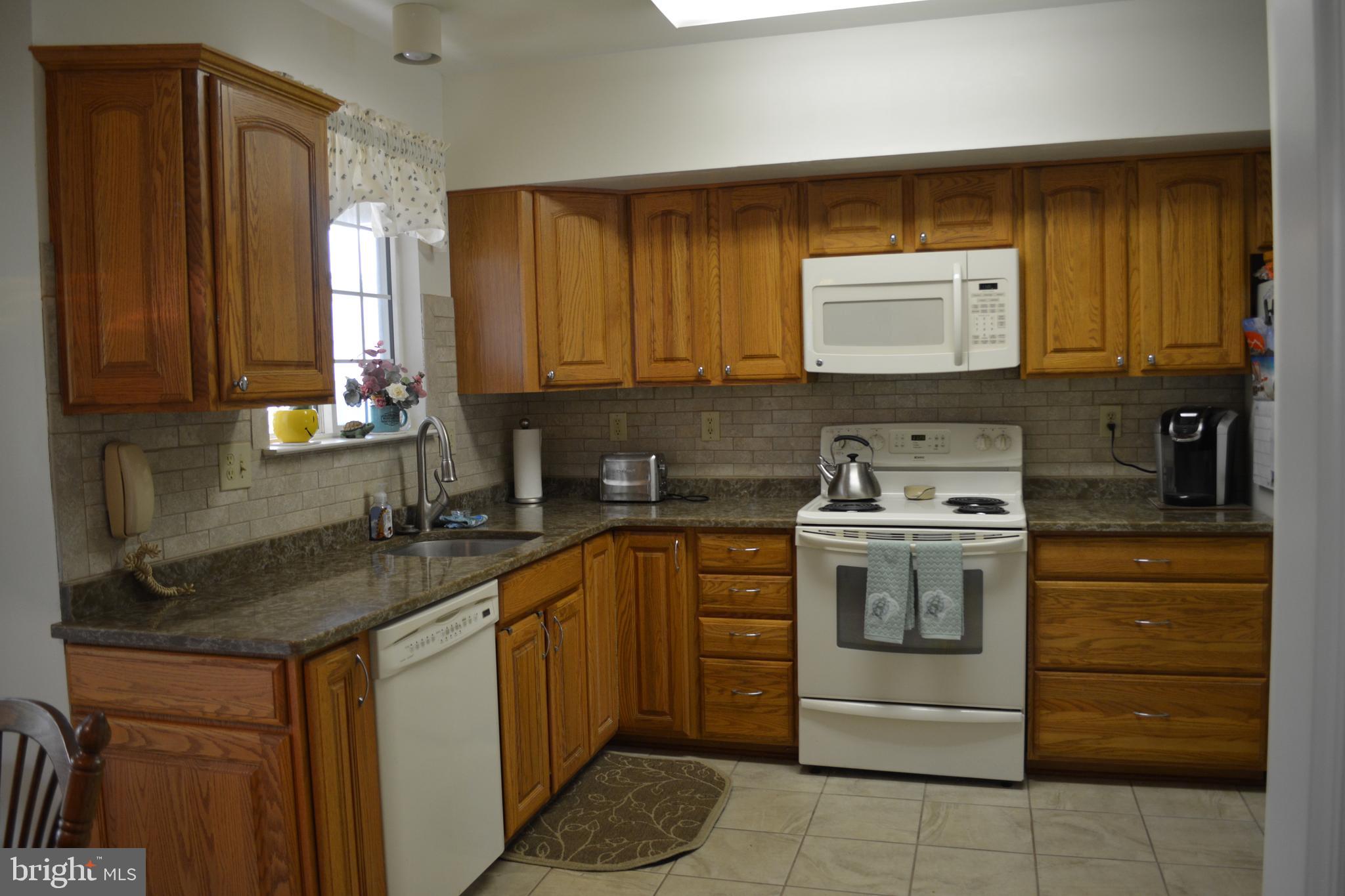 CEDAR TREE - Residential