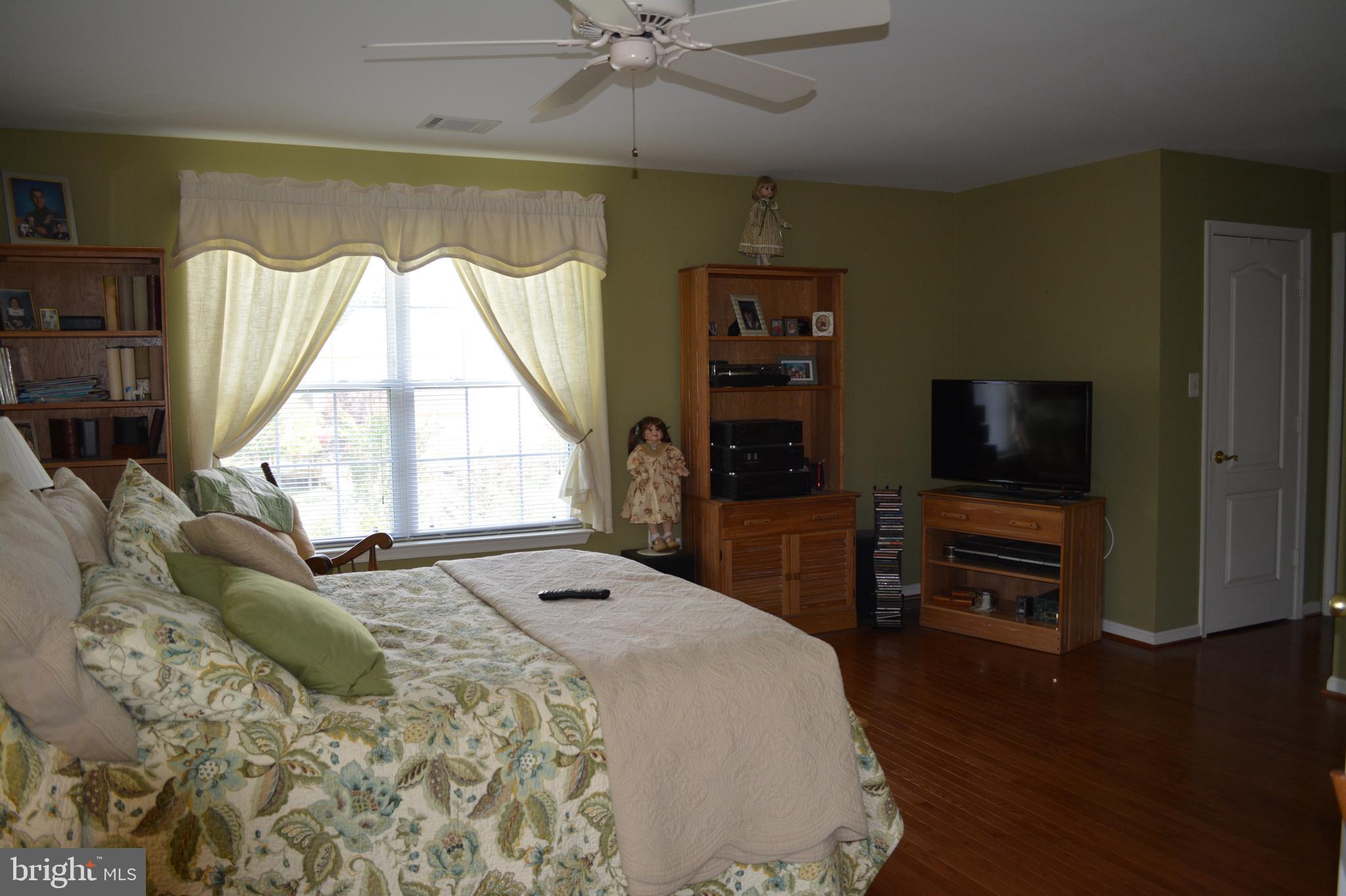 CEDAR TREE - Residential