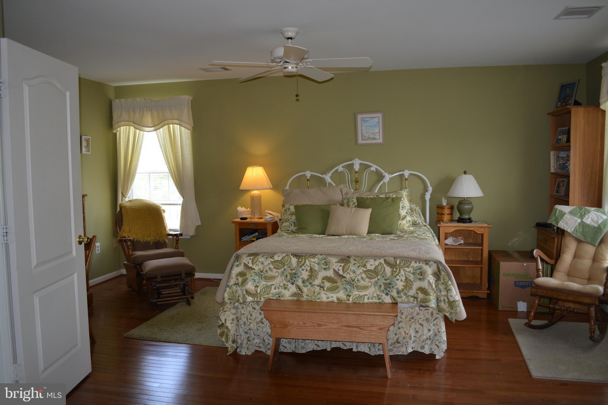 CEDAR TREE - Residential