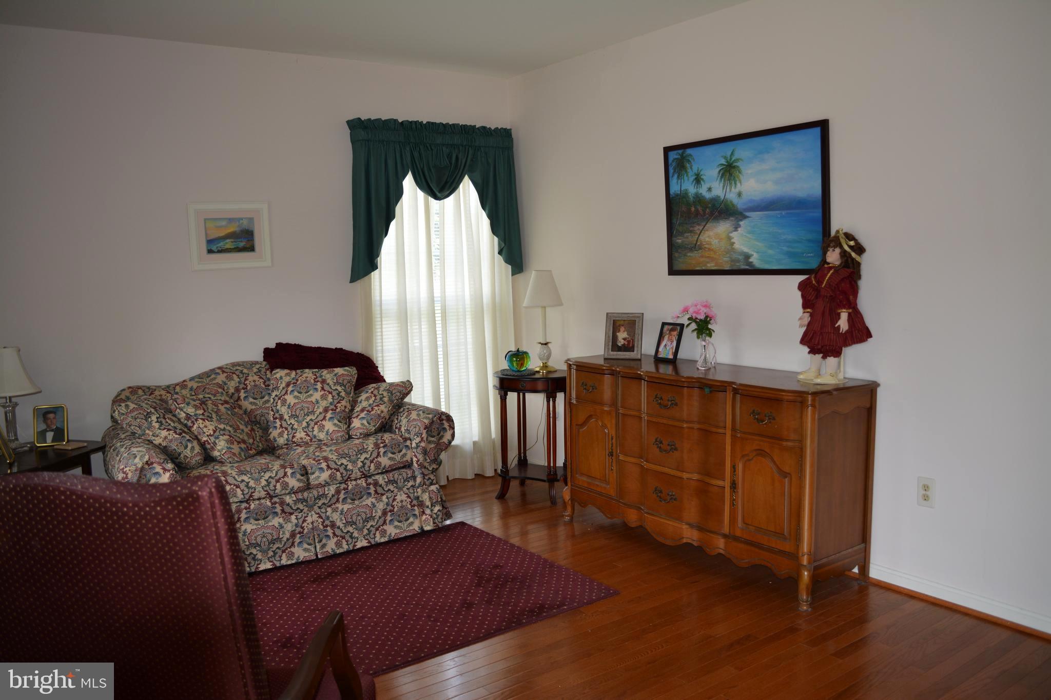 CEDAR TREE - Residential