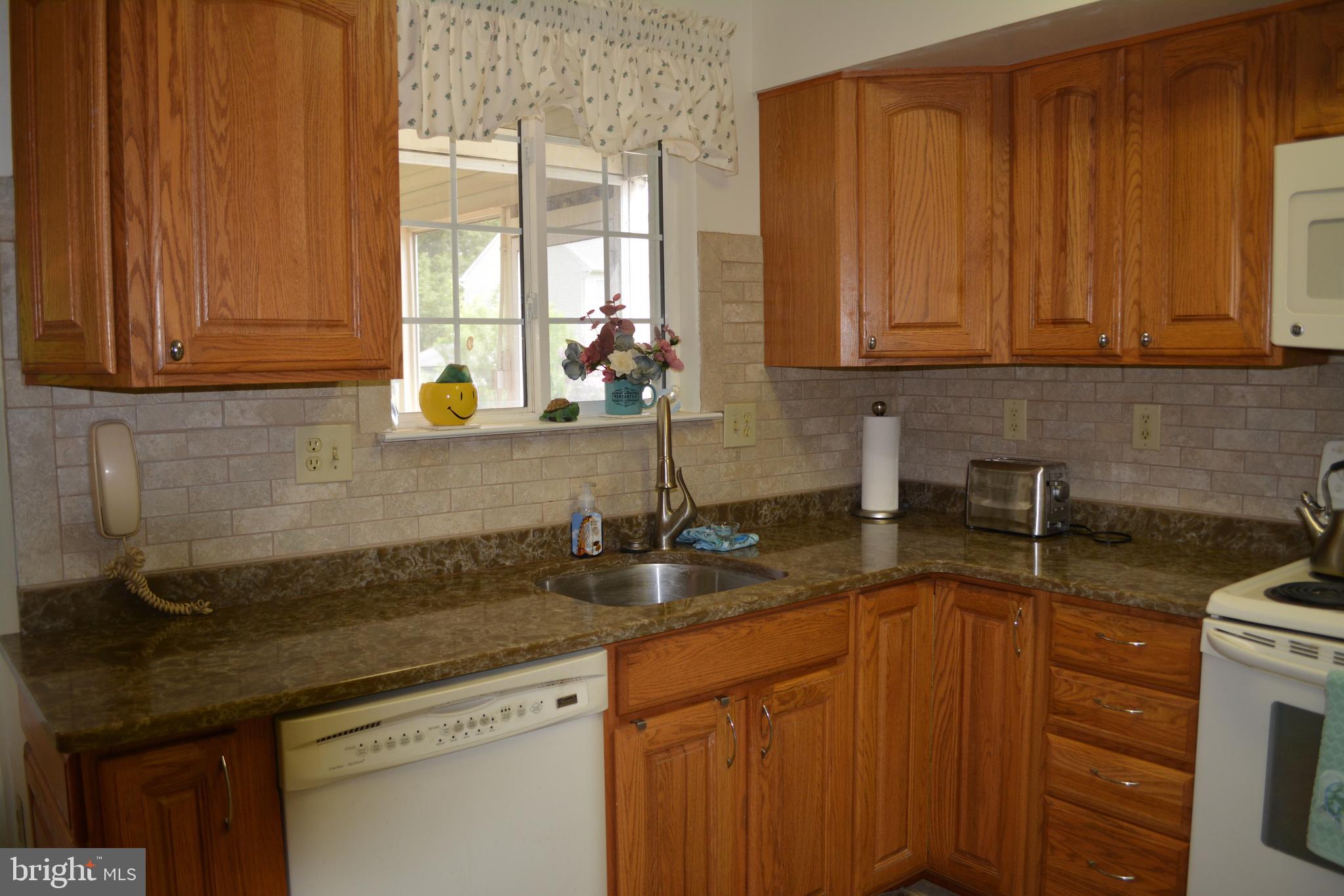 CEDAR TREE - Residential