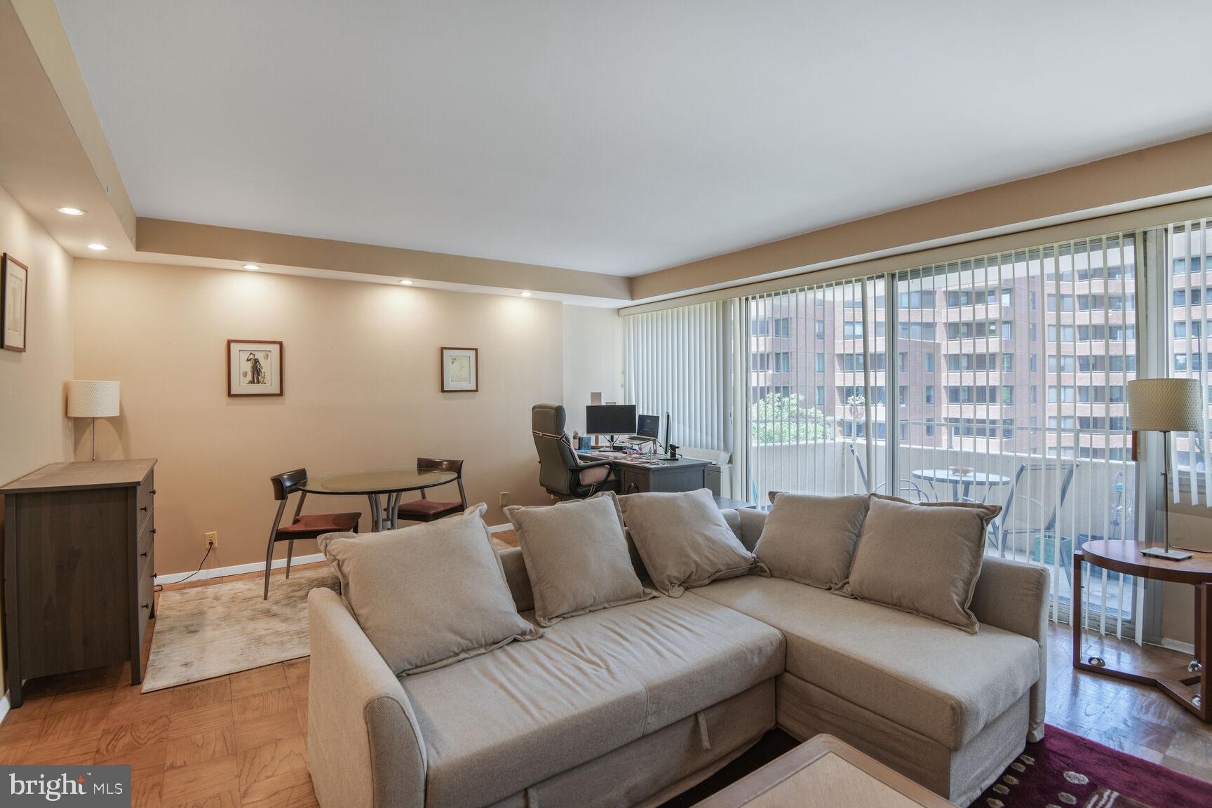 FRIENDSHIP HEIGHTS - Residential Lease