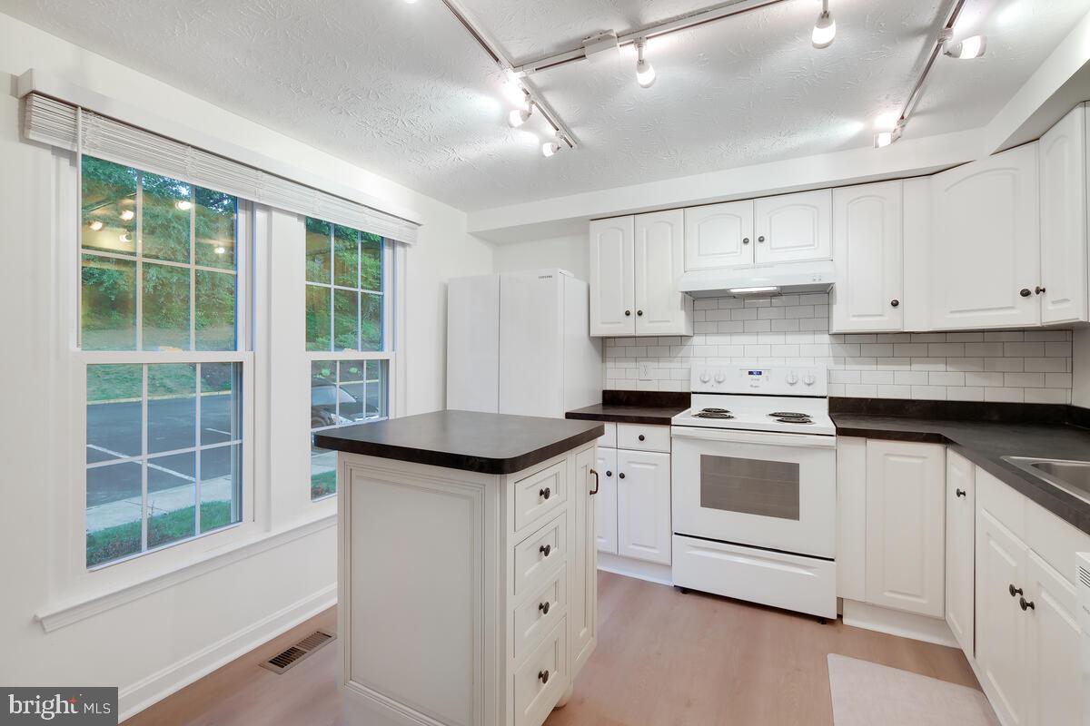 POINT O WOODS - Residential Lease