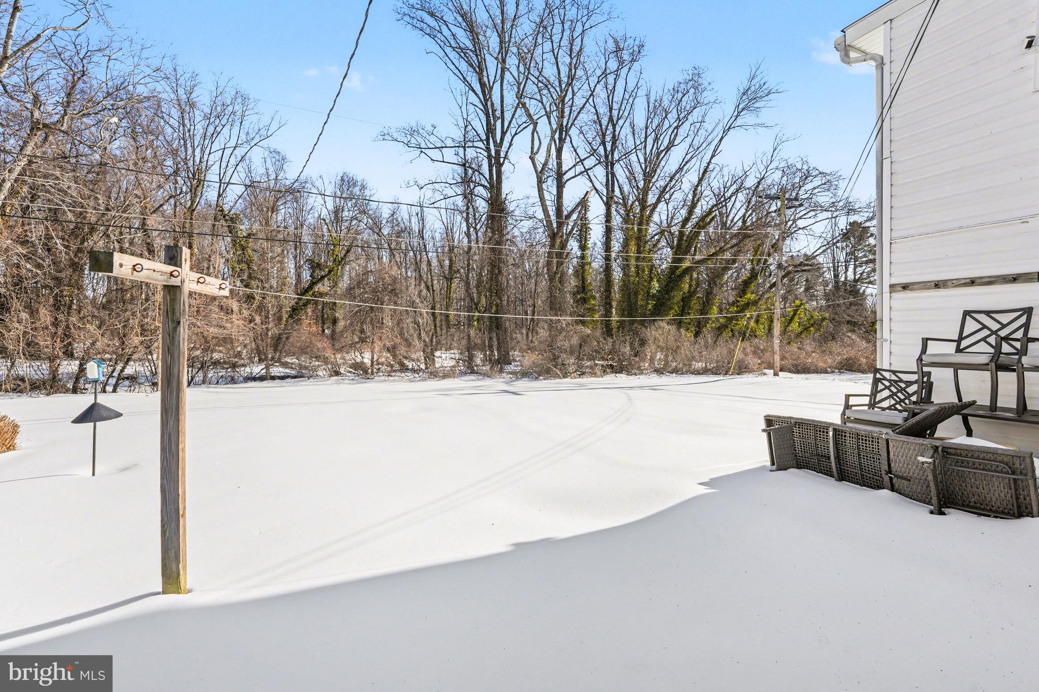 PERRY HALL - Residential