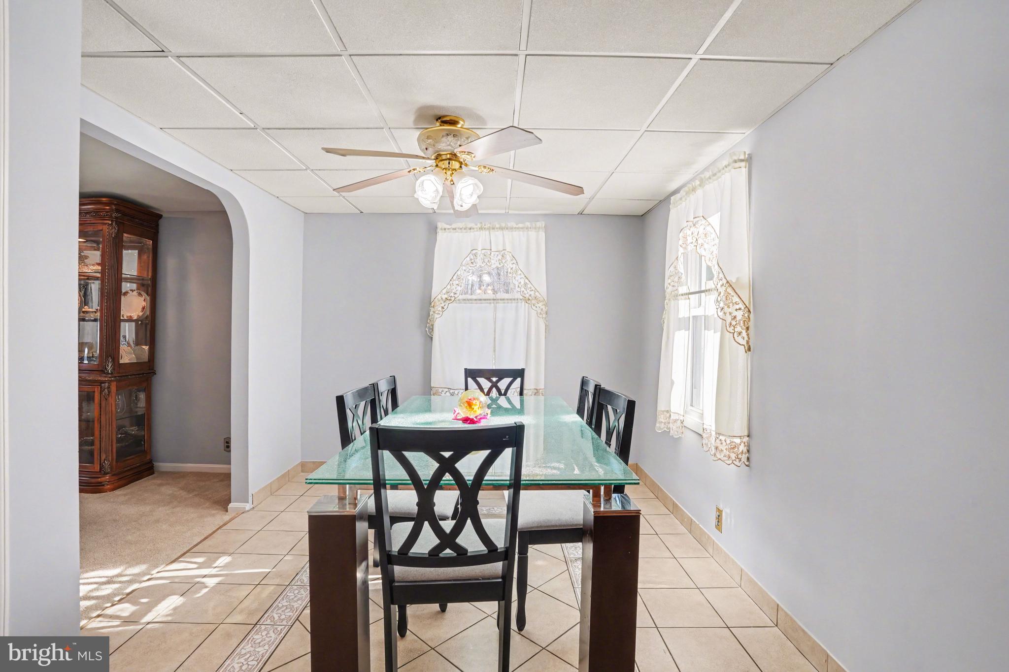 PERRY HALL - Residential