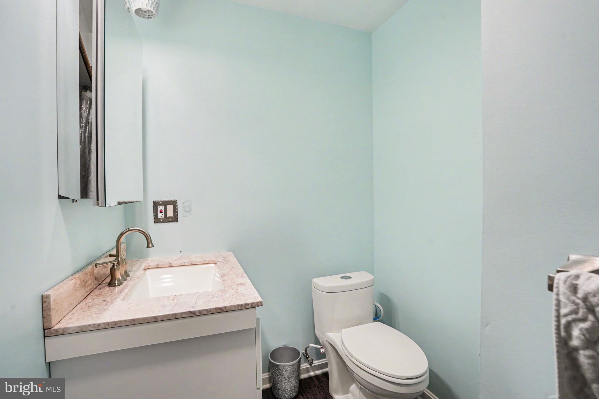 PERRY HALL - Residential