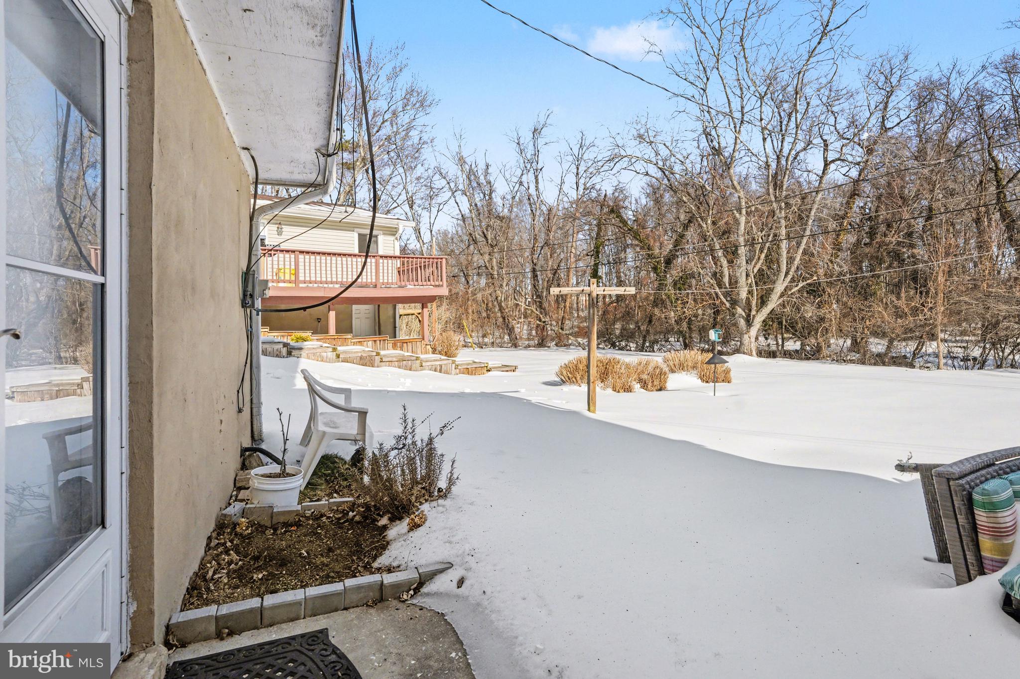 PERRY HALL - Residential