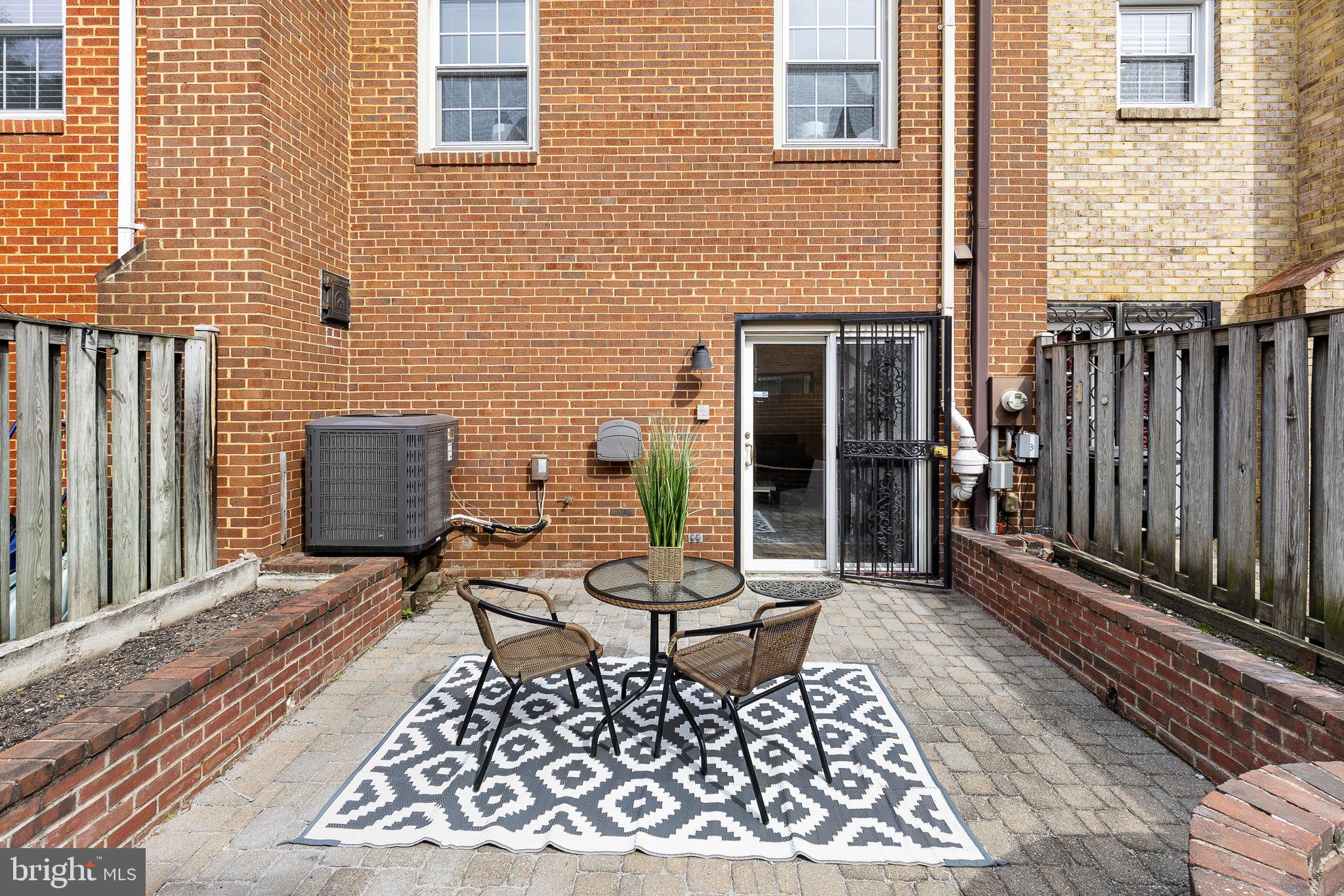 SEMINARY HEIGHTS - Residential