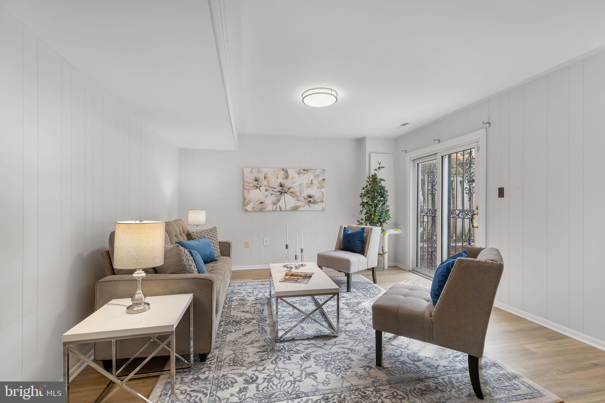 SEMINARY HEIGHTS - Residential