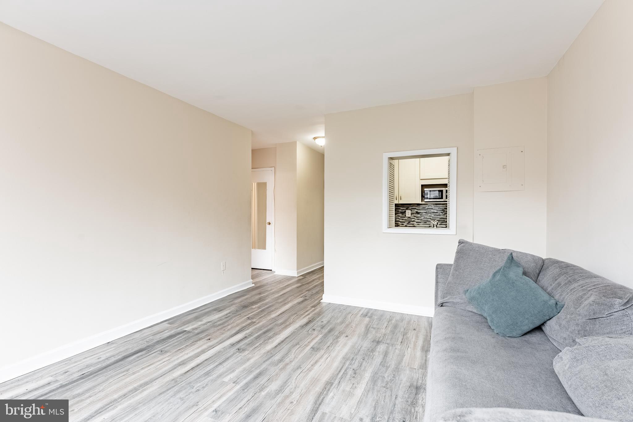 RIVER PLACE - Residential