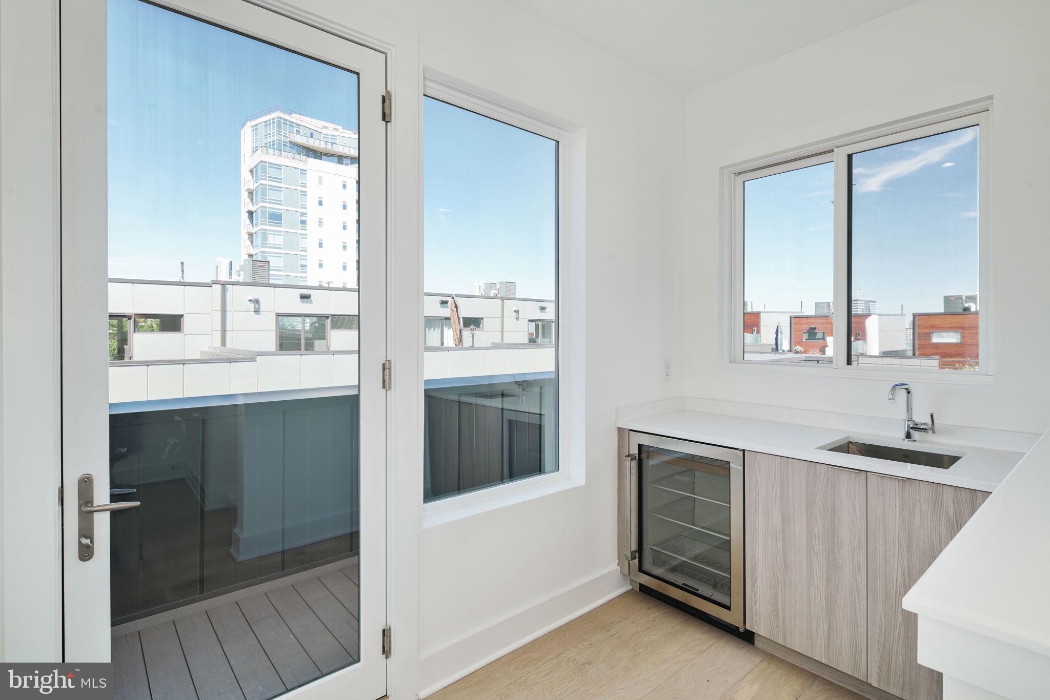 SOCIETY HILL - Residential