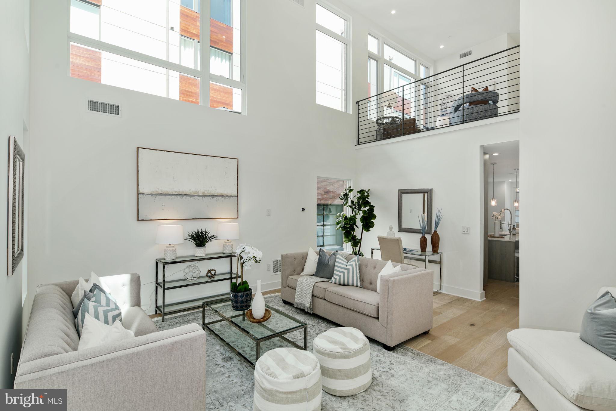 SOCIETY HILL - Residential