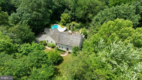 Photo of 17 Martin Lane, STRASBURG, PA 17579 (MLS # PALA2076644)