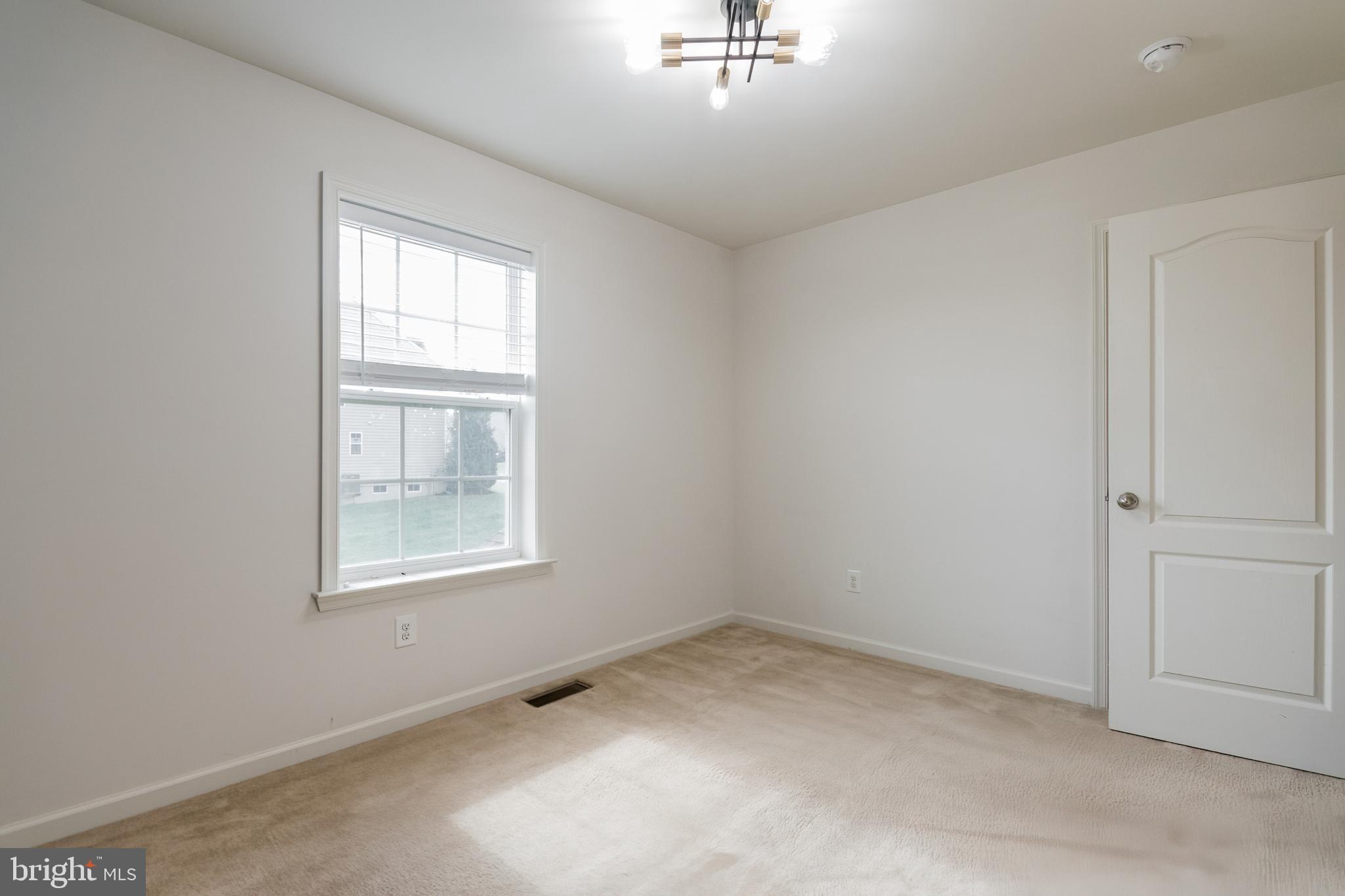 SHERIDAN ESTATES - Residential