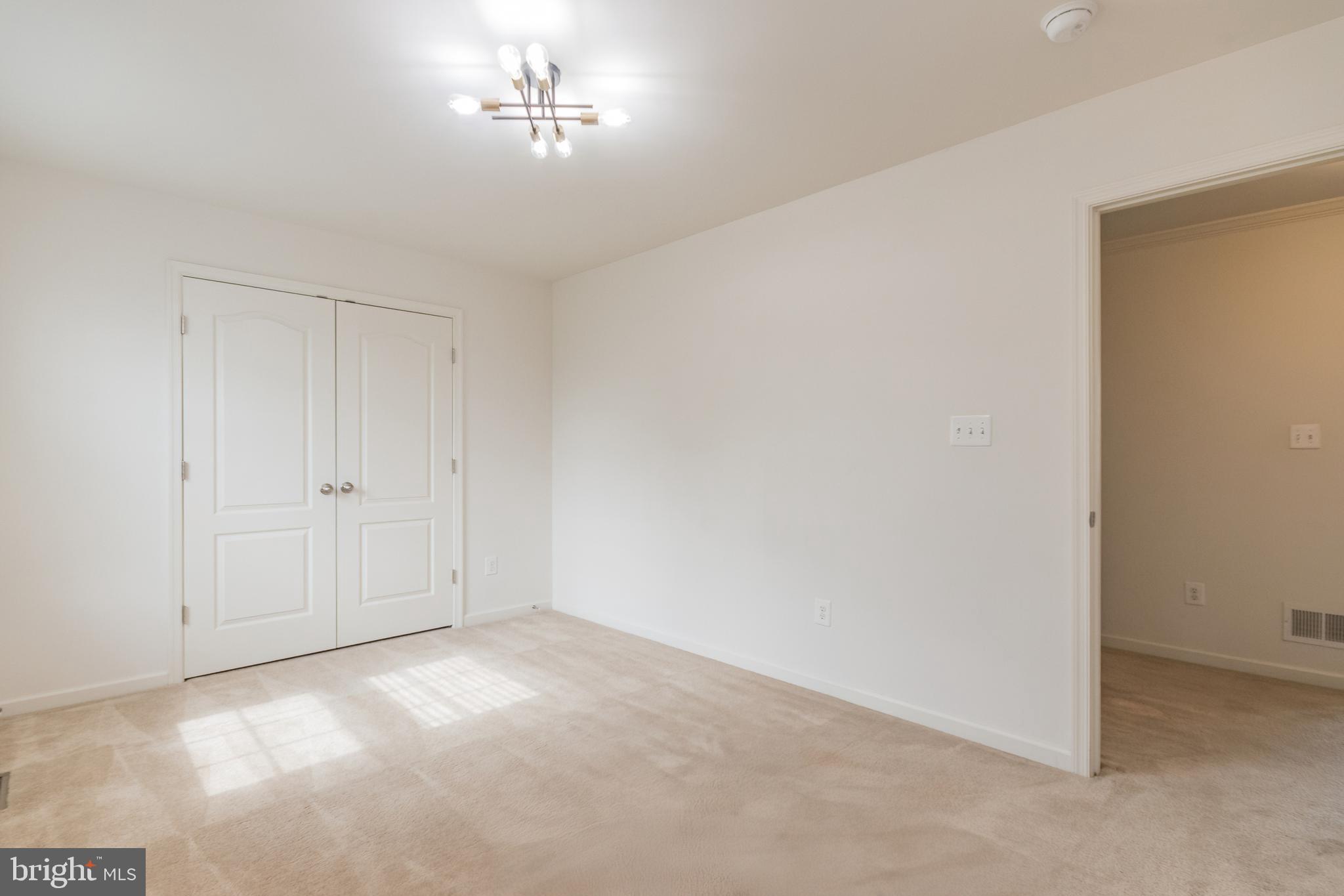 SHERIDAN ESTATES - Residential