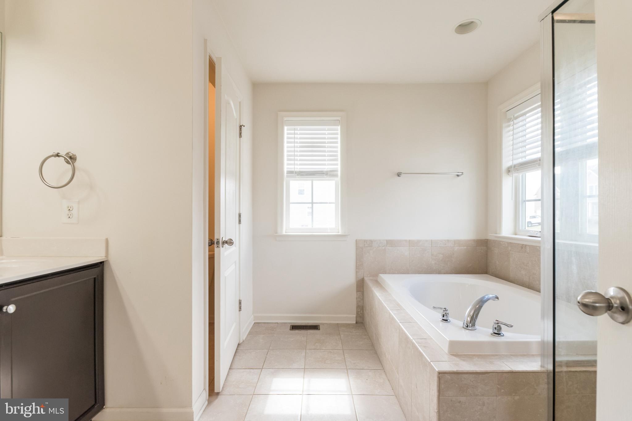 SHERIDAN ESTATES - Residential