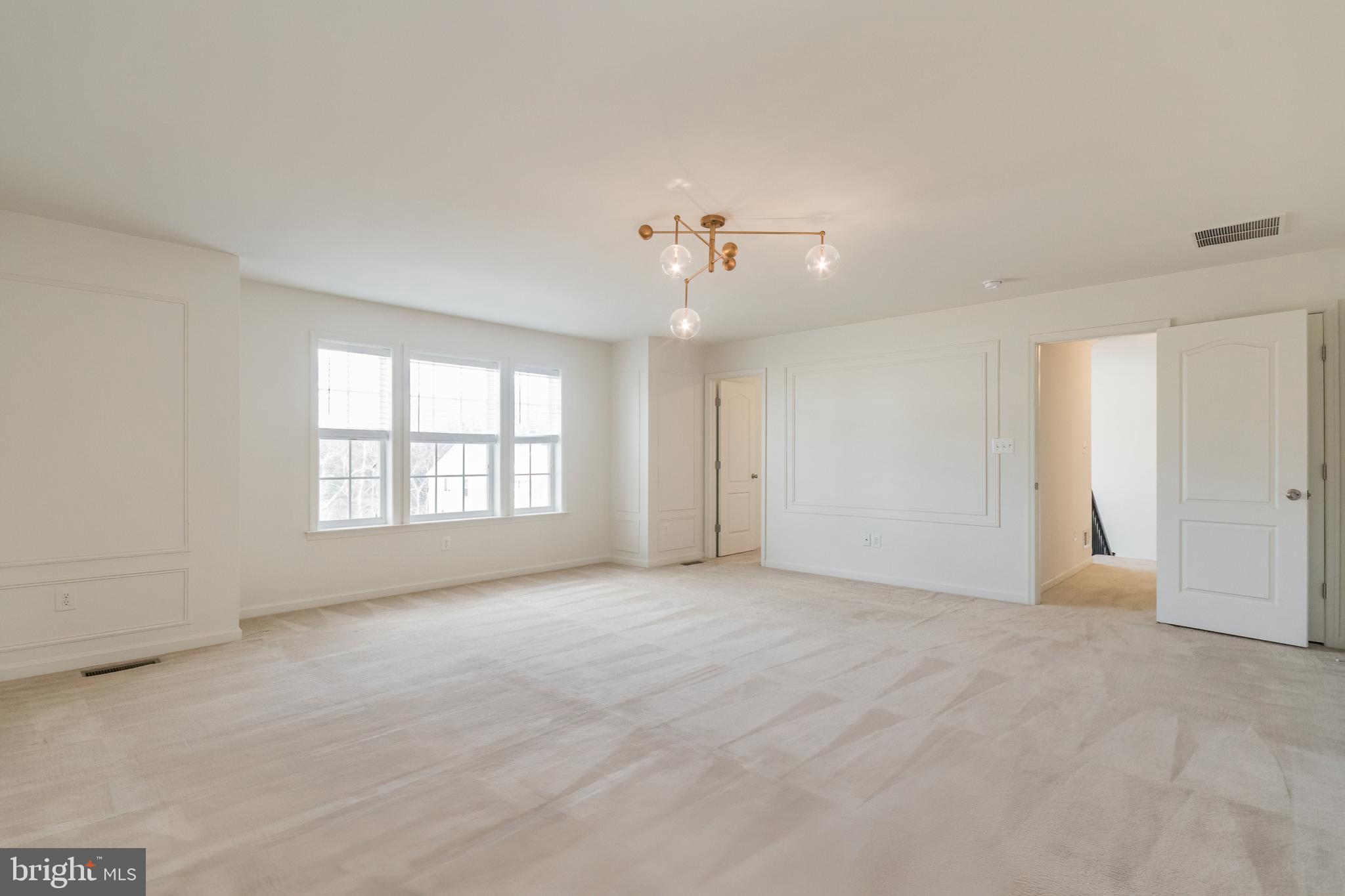 SHERIDAN ESTATES - Residential