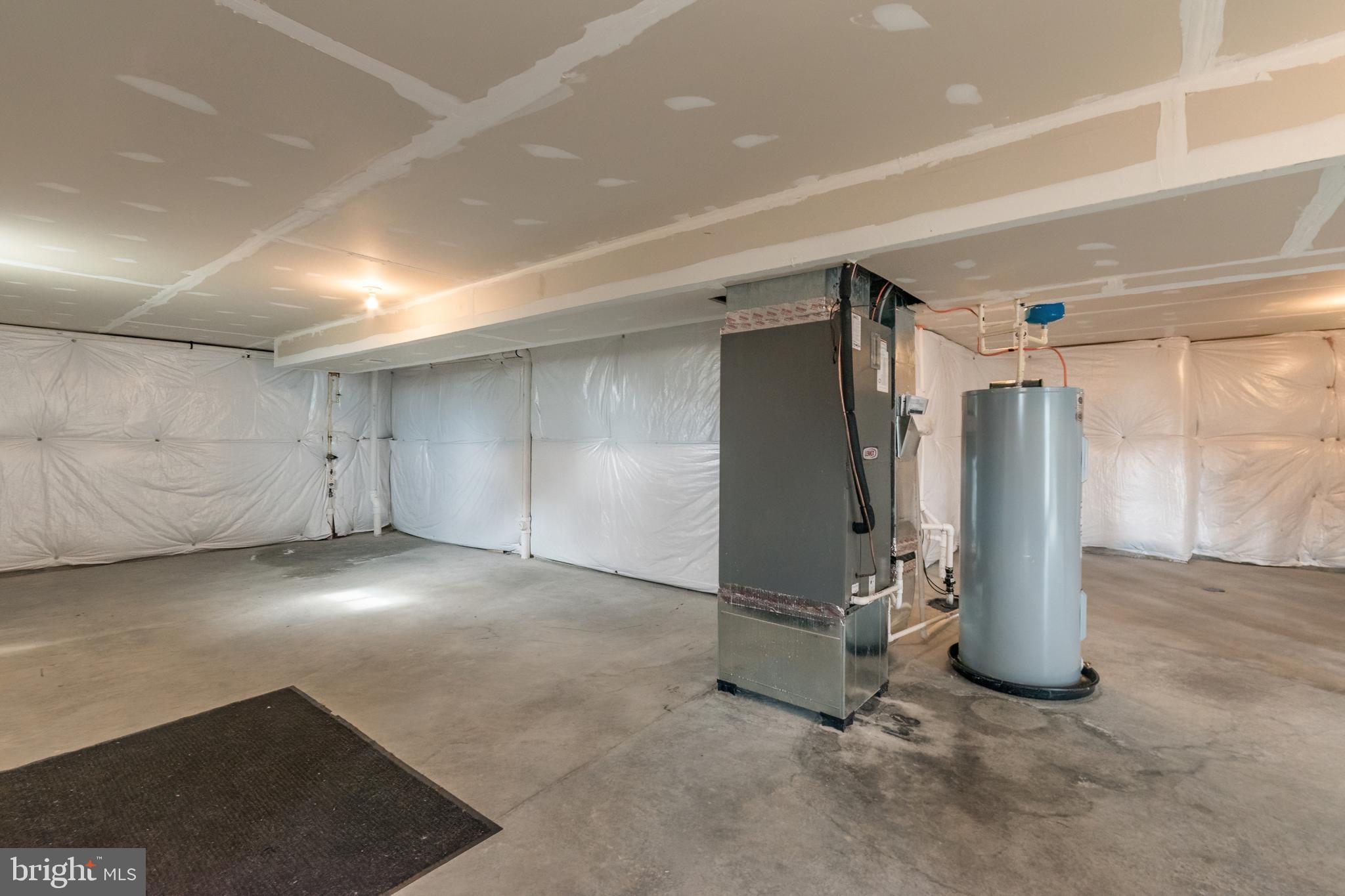 SHERIDAN ESTATES - Residential