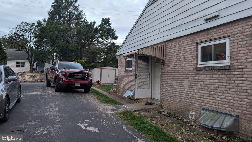 Photo of 519 S 23rd Street, HARRISBURG, PA 17104 (MLS # PADA2052332)