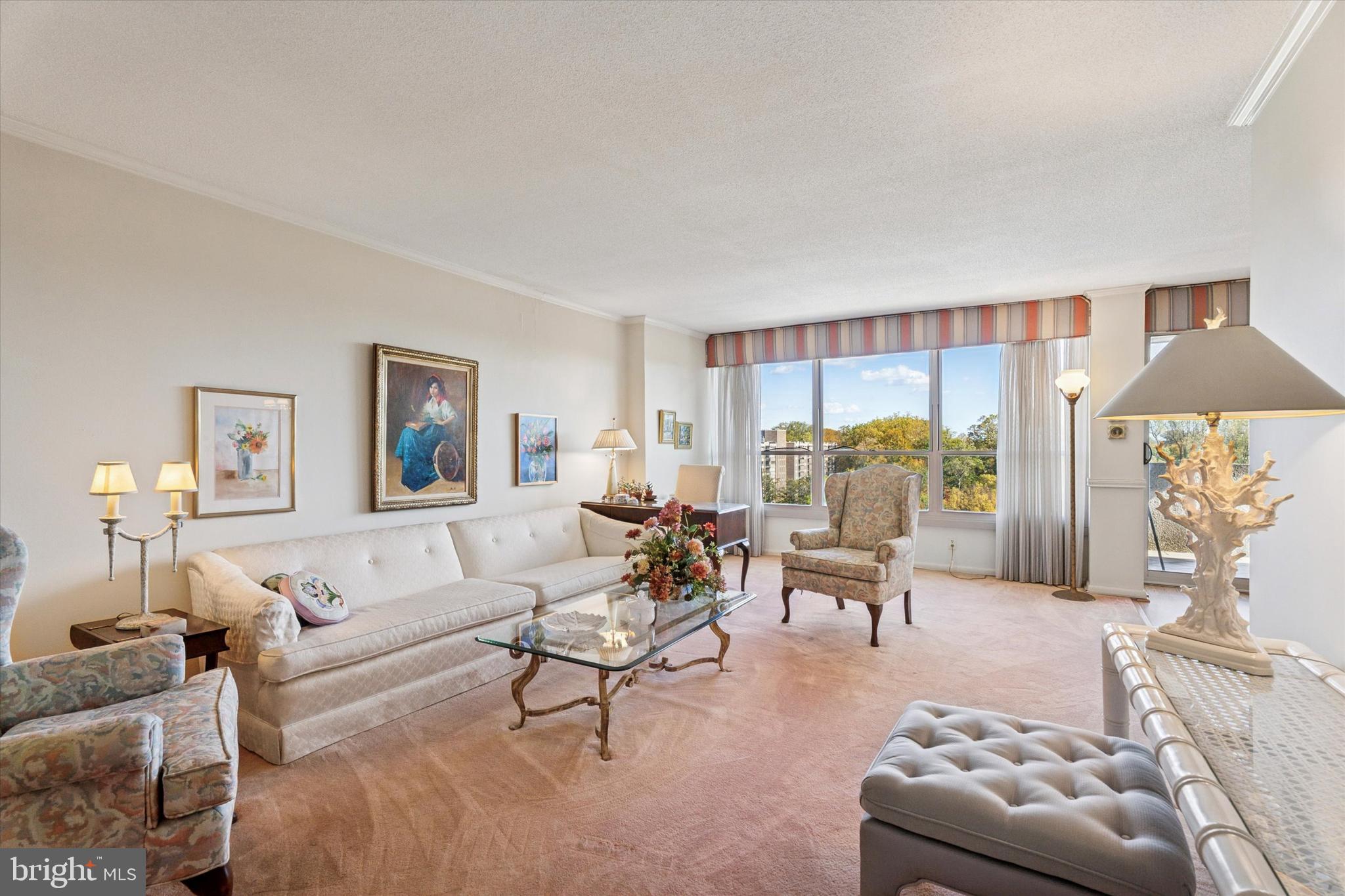 1001 CITY AVE. W-1004