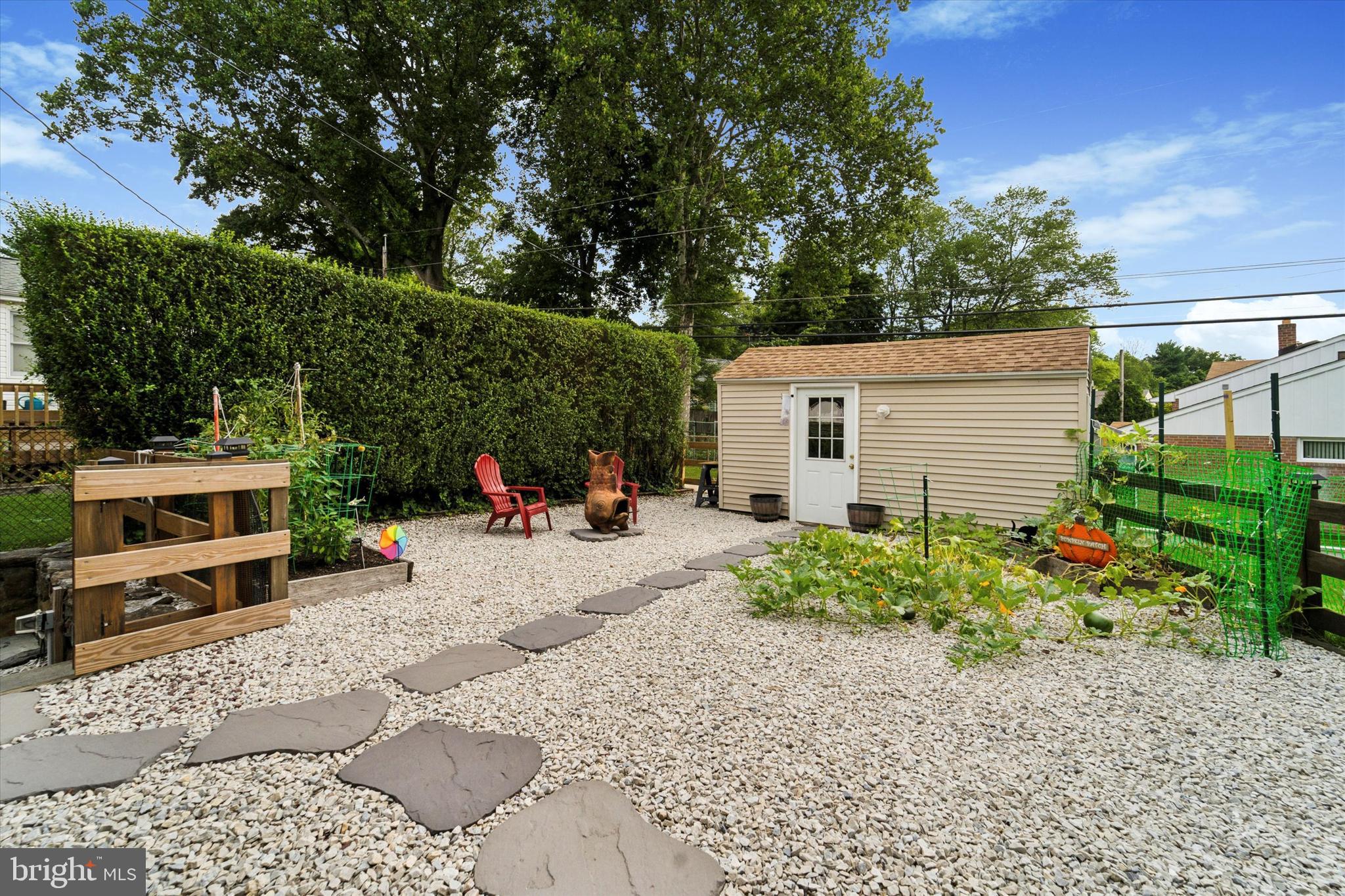 MARPLEWOOD VILLA - Residential