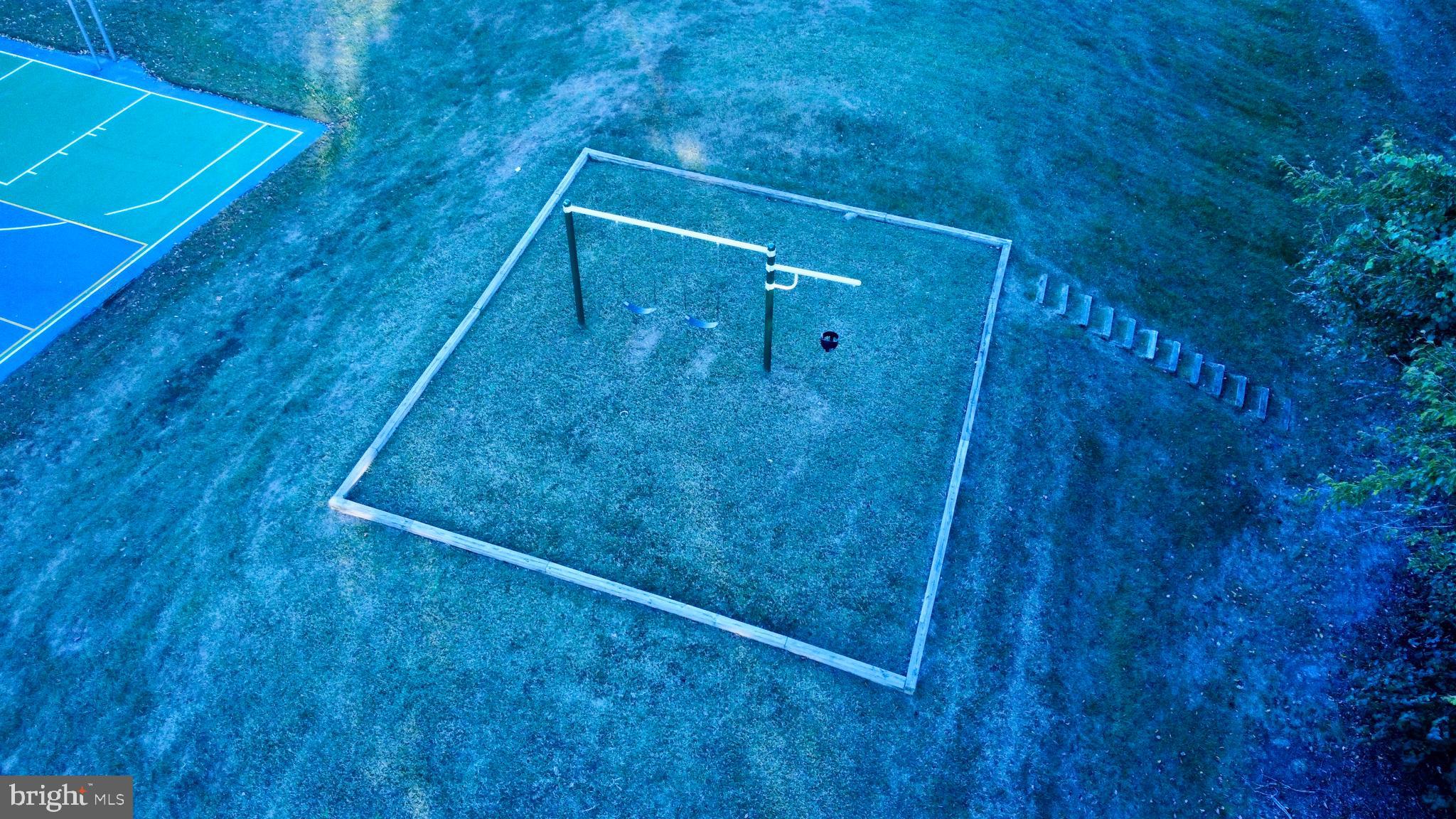 SYCAMORE LAKES - Residential