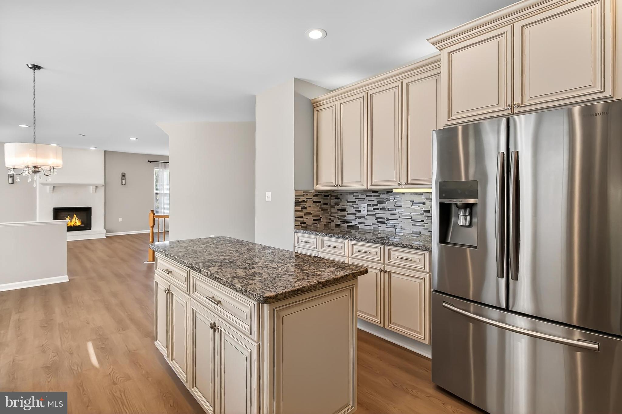 SYCAMORE LAKES - Residential