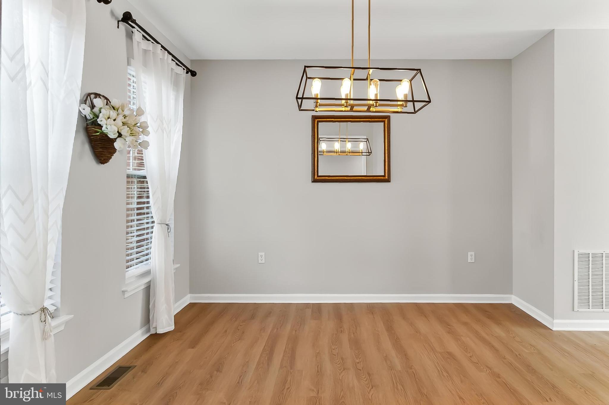 SYCAMORE LAKES - Residential