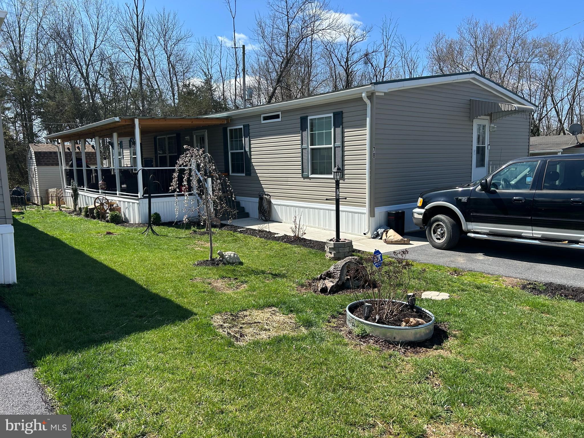 Beautifully Maintained 3 Bed, 2 Bath Ranch-Style Mobile Home – 1,728 Sq Ft!
This extremely well-kept mobile home offers spacious, ranch-style living with 3 generously sized bedrooms and 2 full bathrooms. Enjoy the comfort of a large living area and an open layout perfect for everyday living or entertaining. The dedicated laundry room adds convenience, while the oversized closets provide ample storage.
Step outside to a beautiful patio — ideal for relaxing or hosting friends. At 1,728 square feet, this home combines comfort, space, and value at a great price. Don't miss out on this move-in-ready gem!
