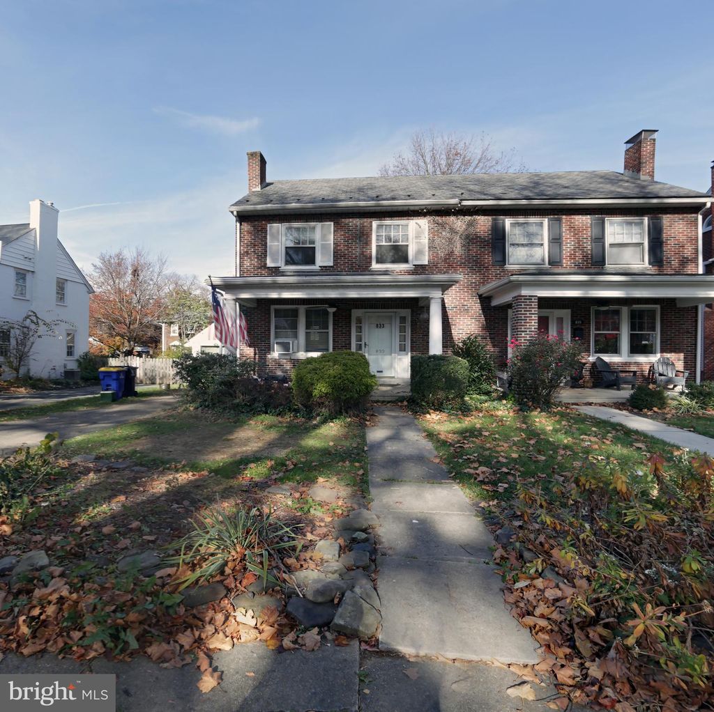 Photo of 833 Janet Avenue, Lancaster, PA 17601 (MLS # PALA2044132)
