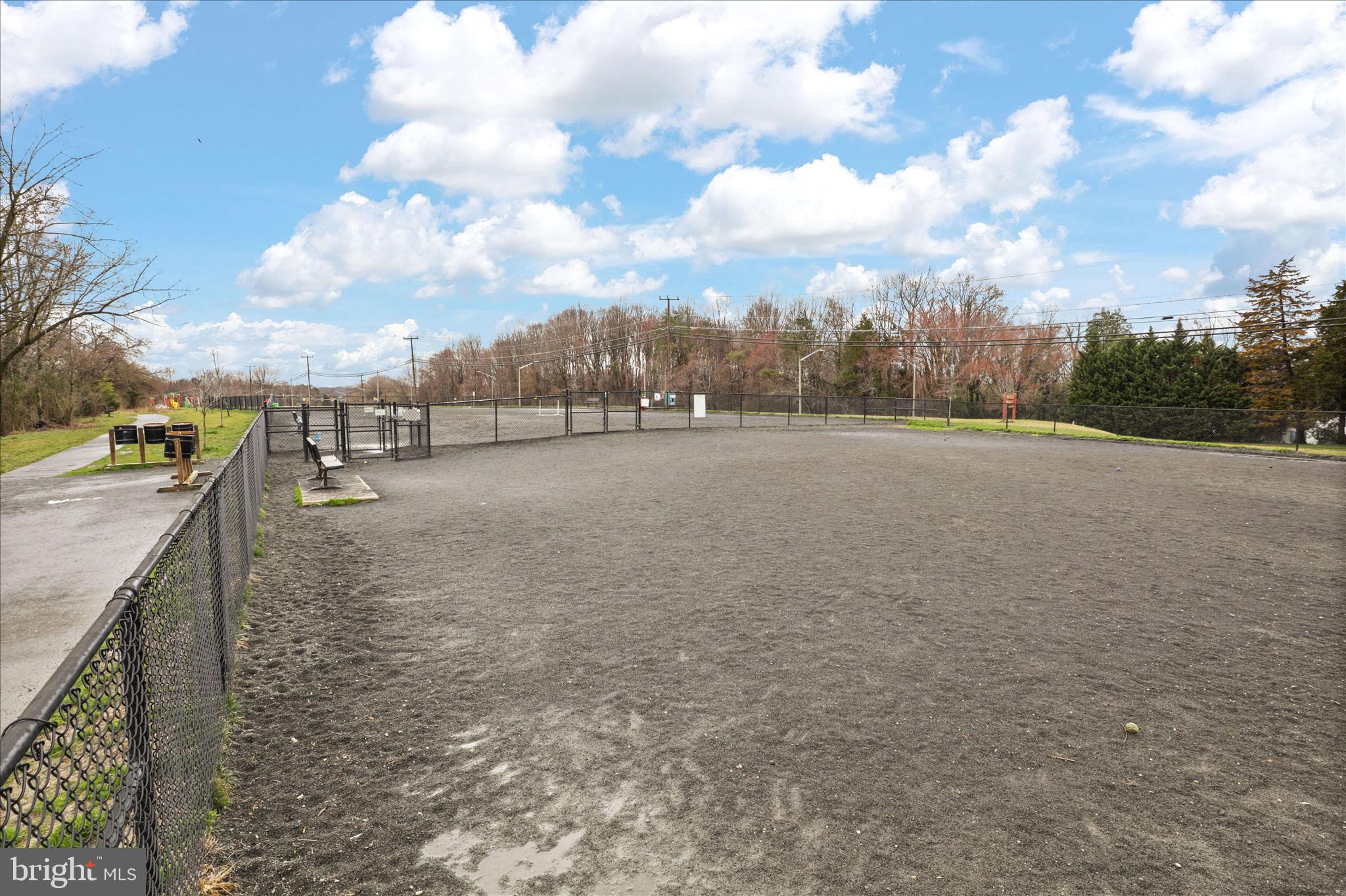 BURKE CENTRE - Residential