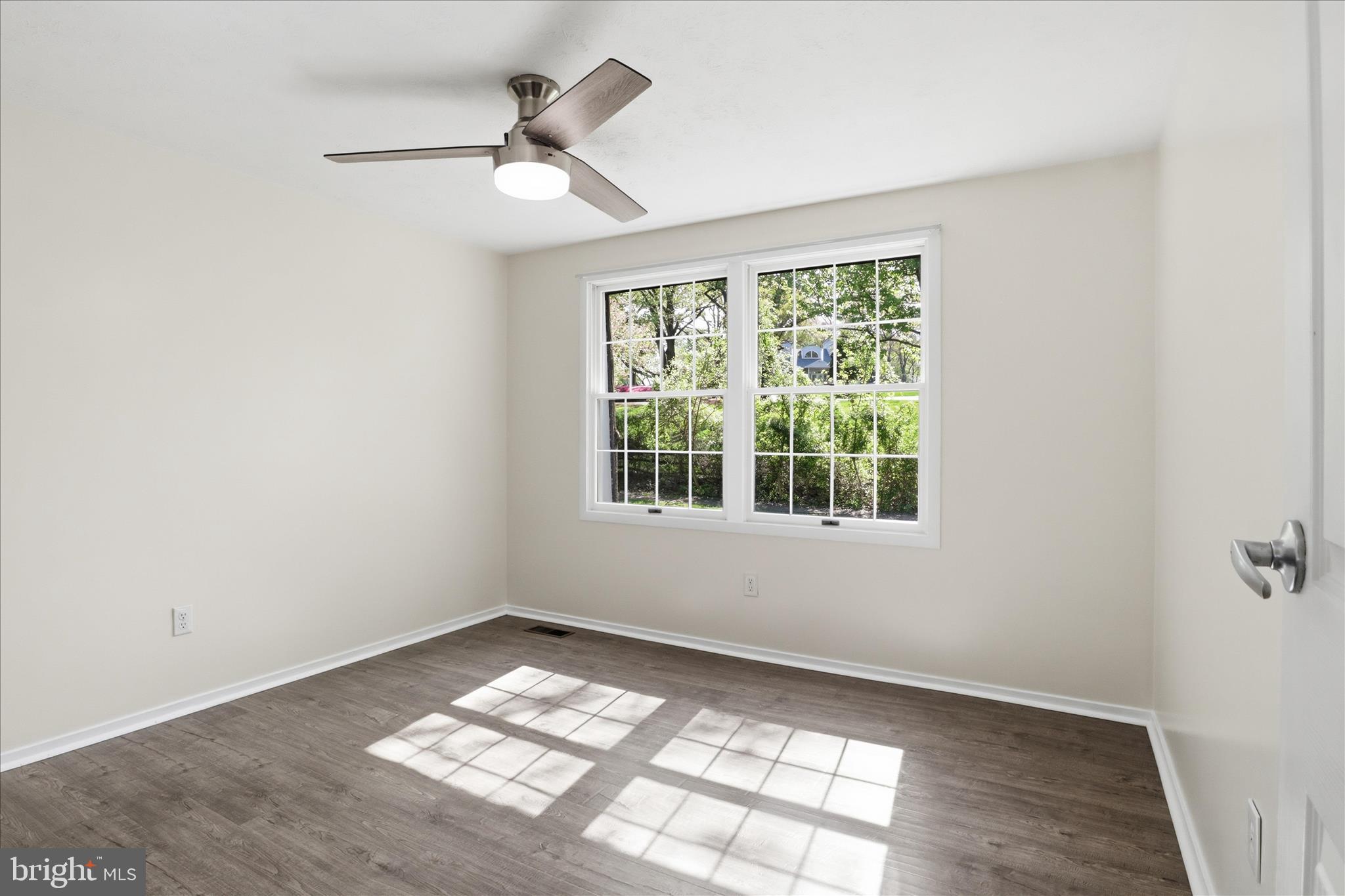 BURKE CENTRE - Residential