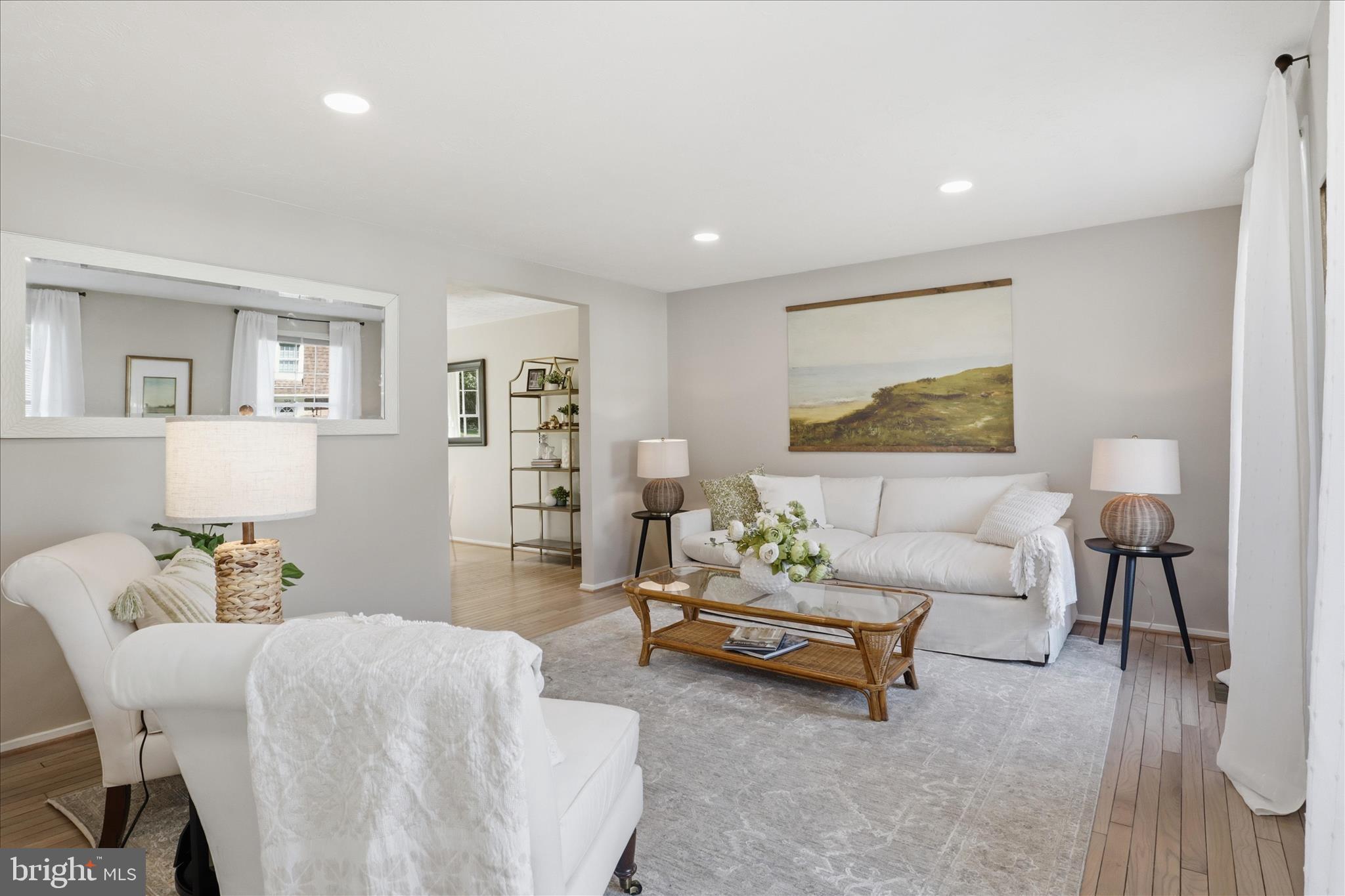 BURKE CENTRE - Residential