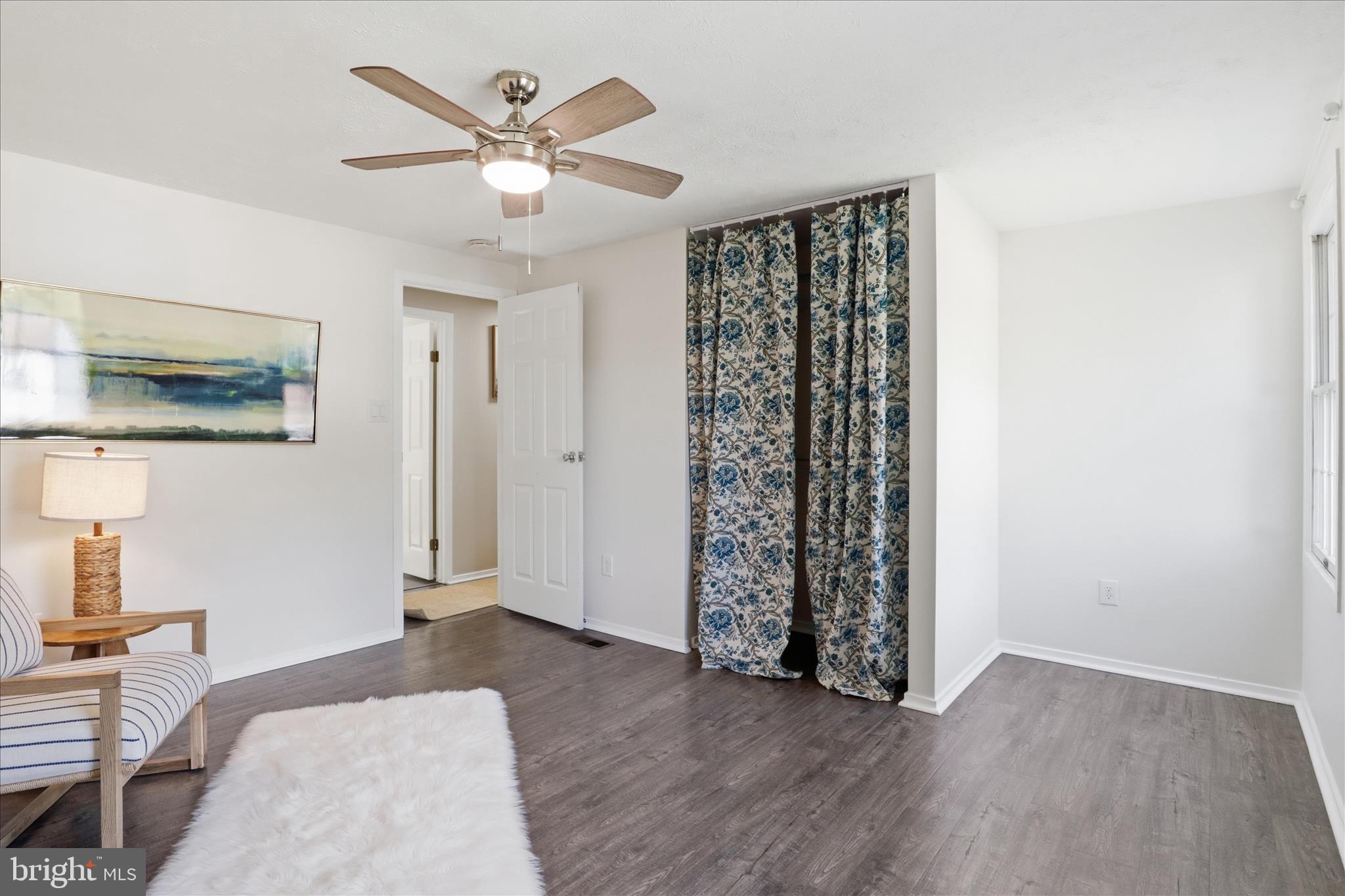 BURKE CENTRE - Residential