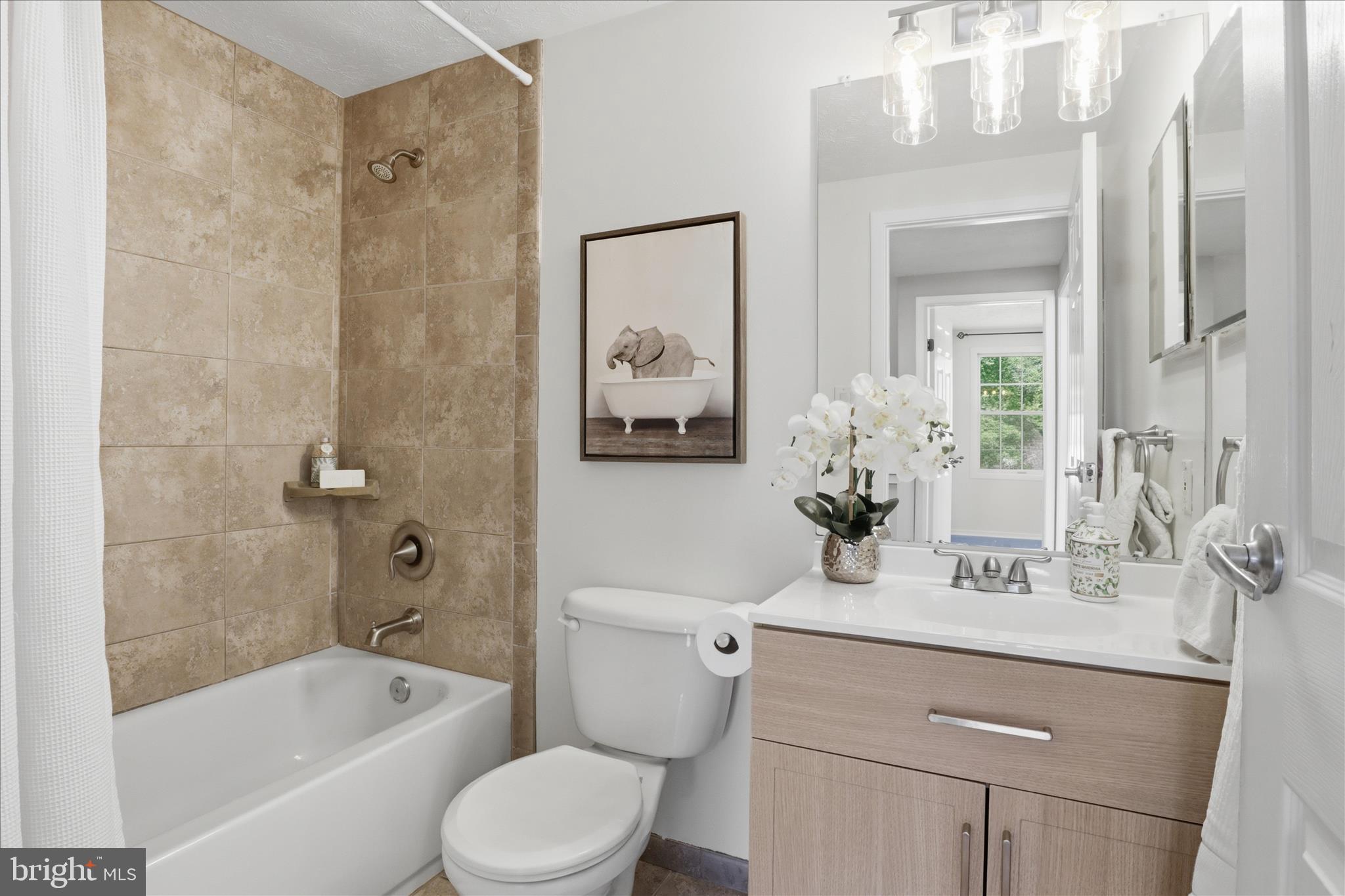 BURKE CENTRE - Residential