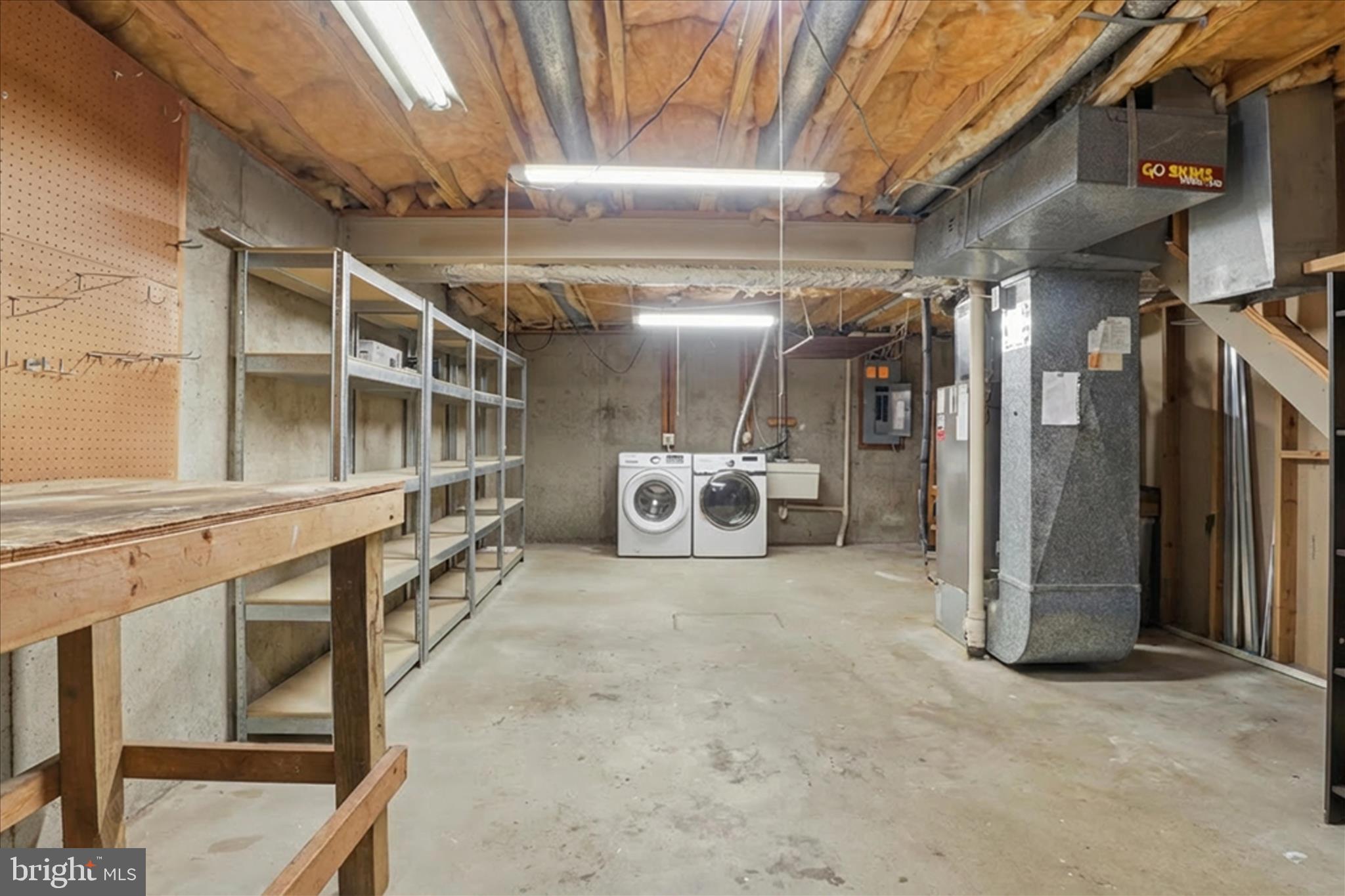 BURKE CENTRE - Residential