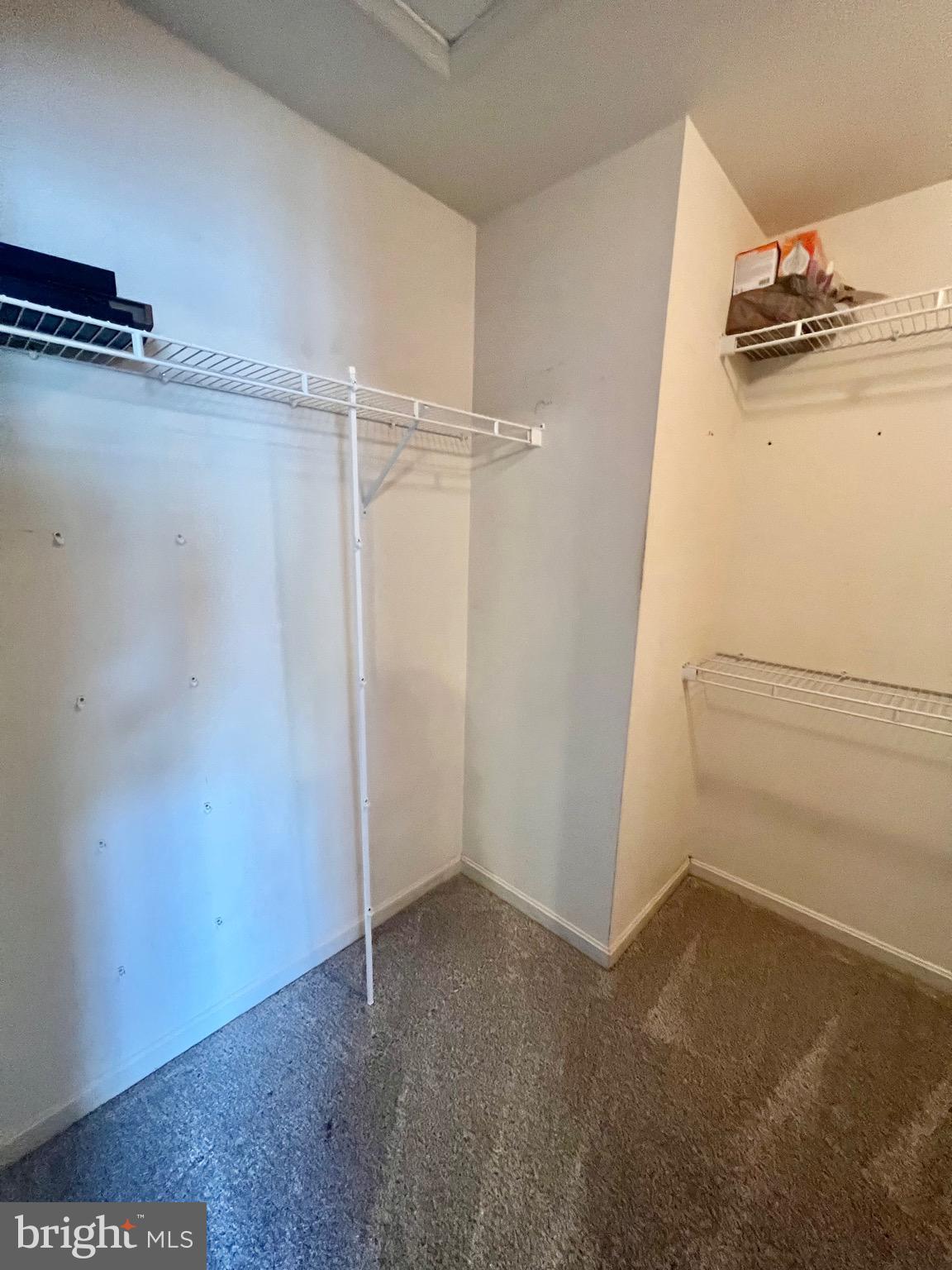 RUSSETT - Residential Lease