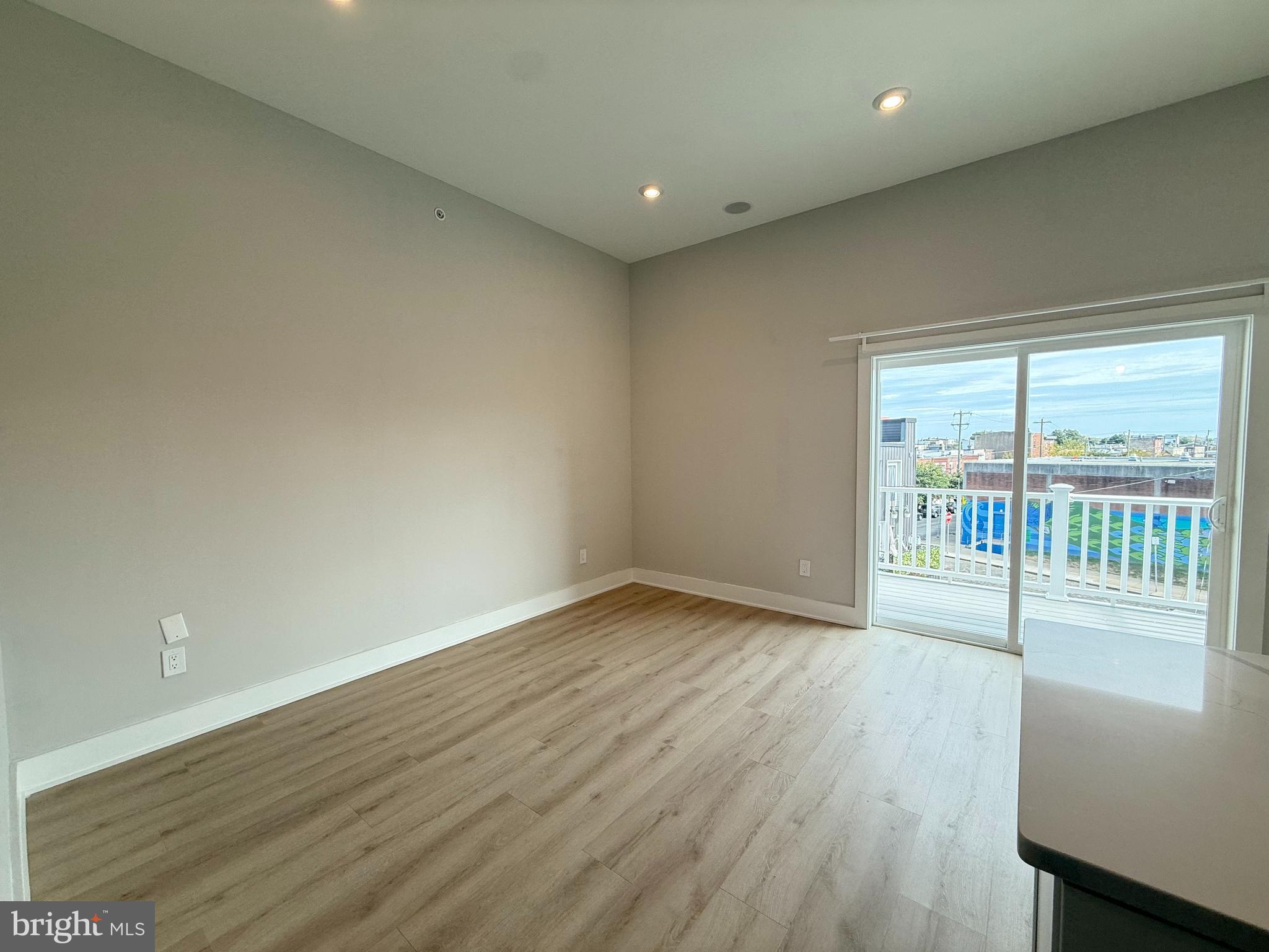 EAST KENSINGTON - Residential Lease