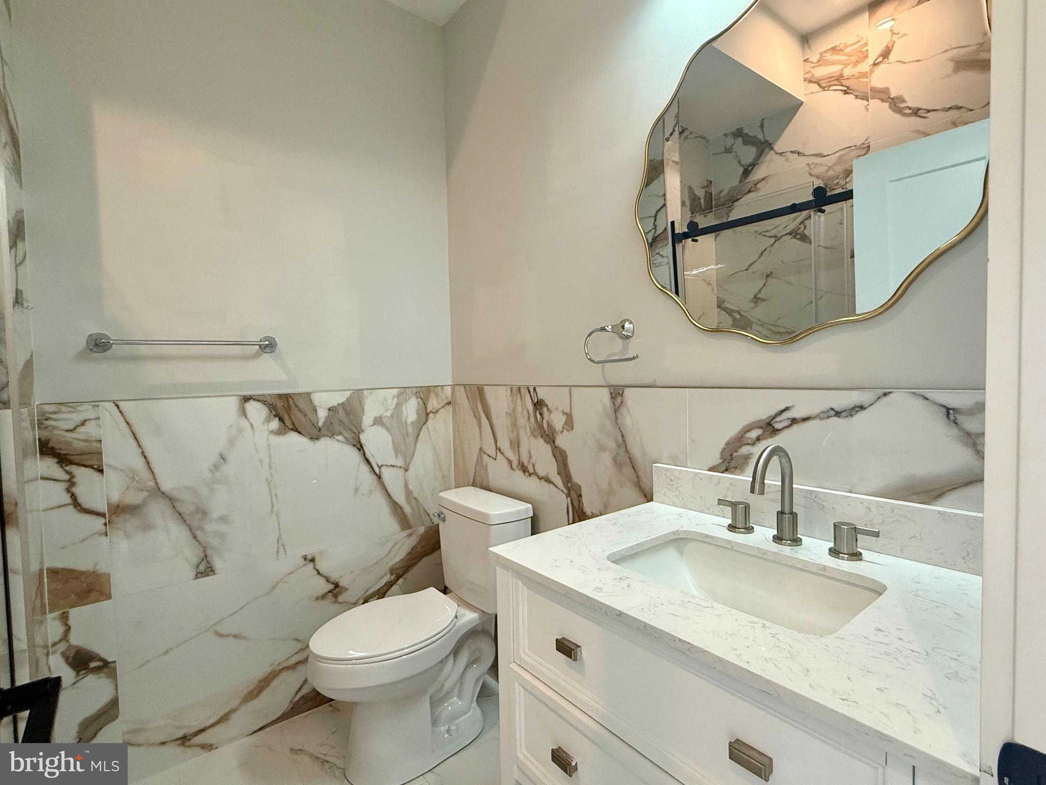 EAST KENSINGTON - Residential Lease