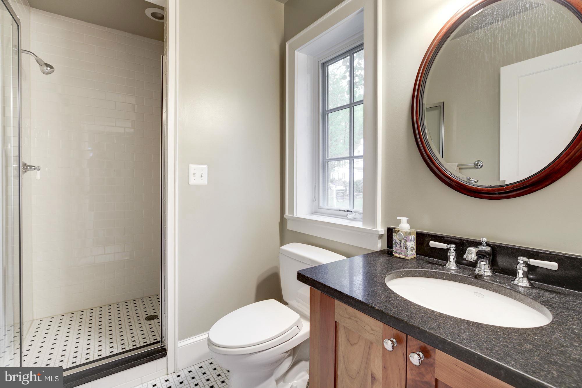 LEE HEIGHTS - Residential