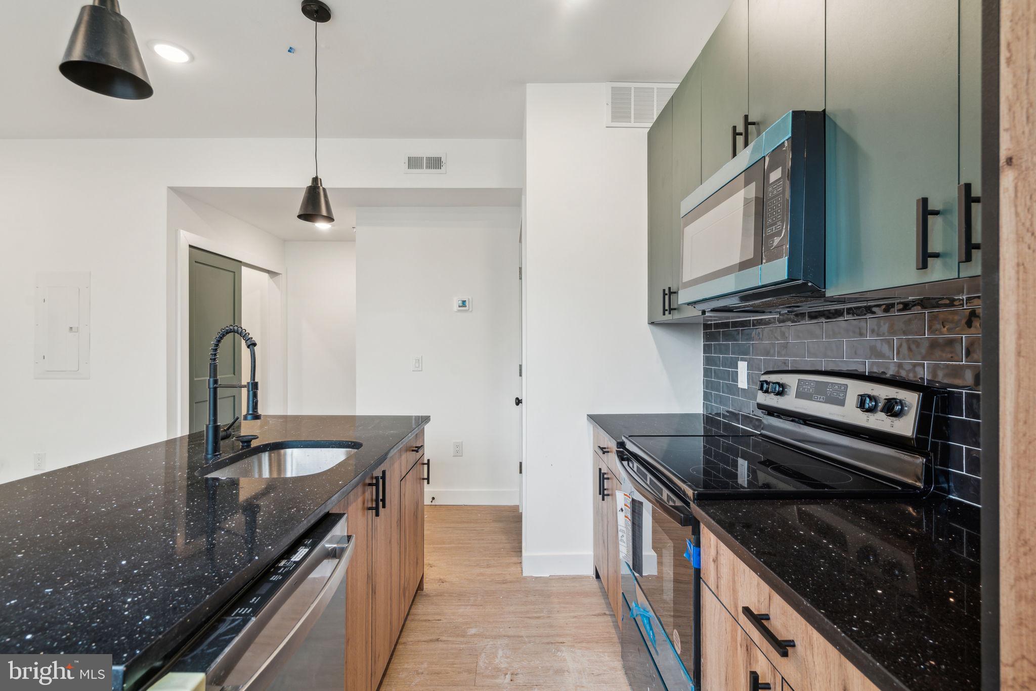 4243 MANTUA AVENUE 4