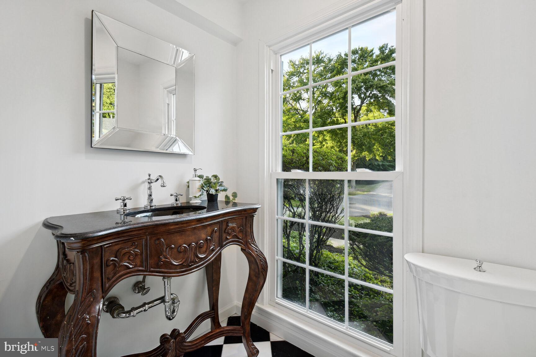 PINE KNOLLS - Residential