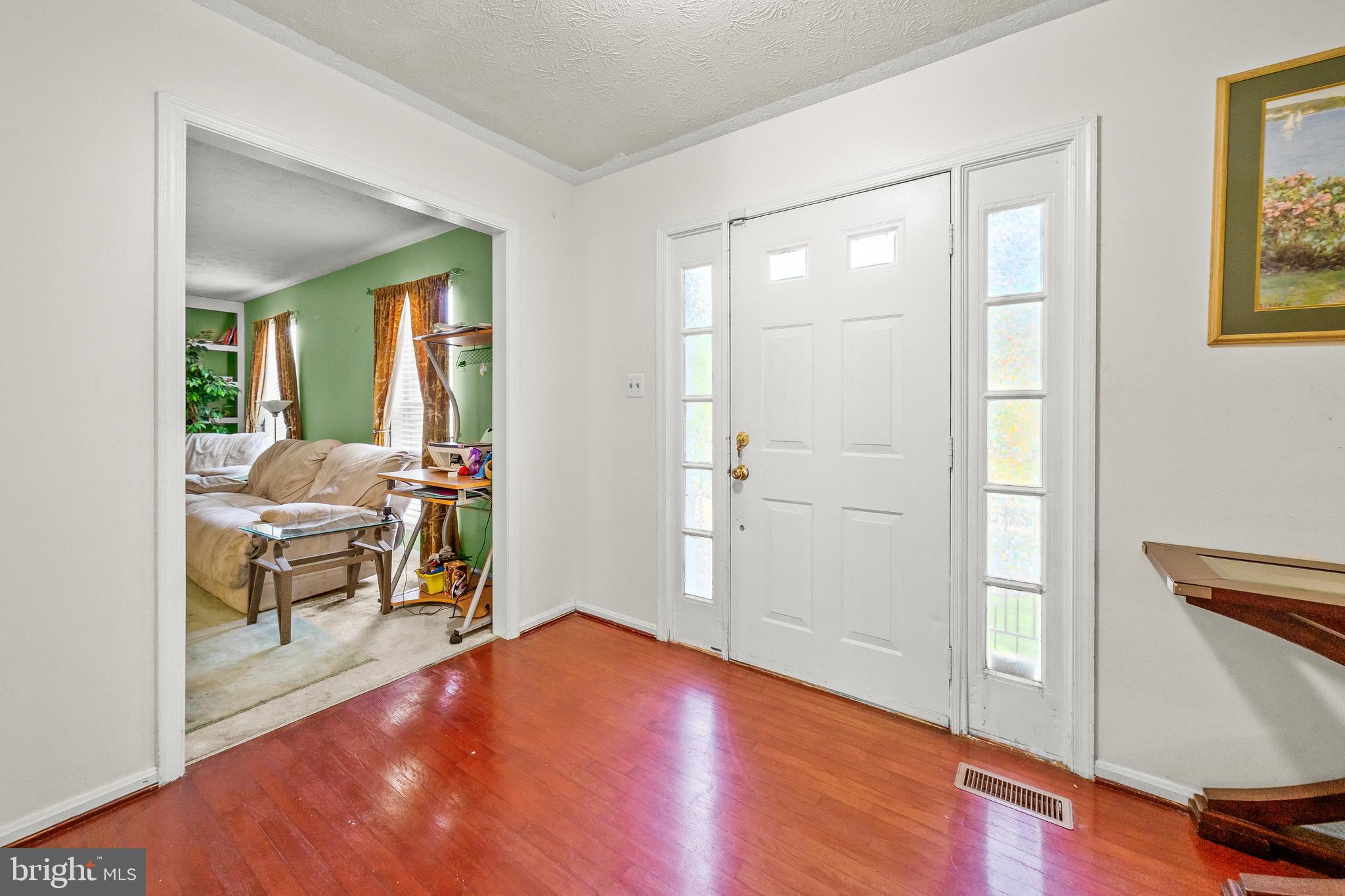 10711 FEATHERSTONE DRIVE