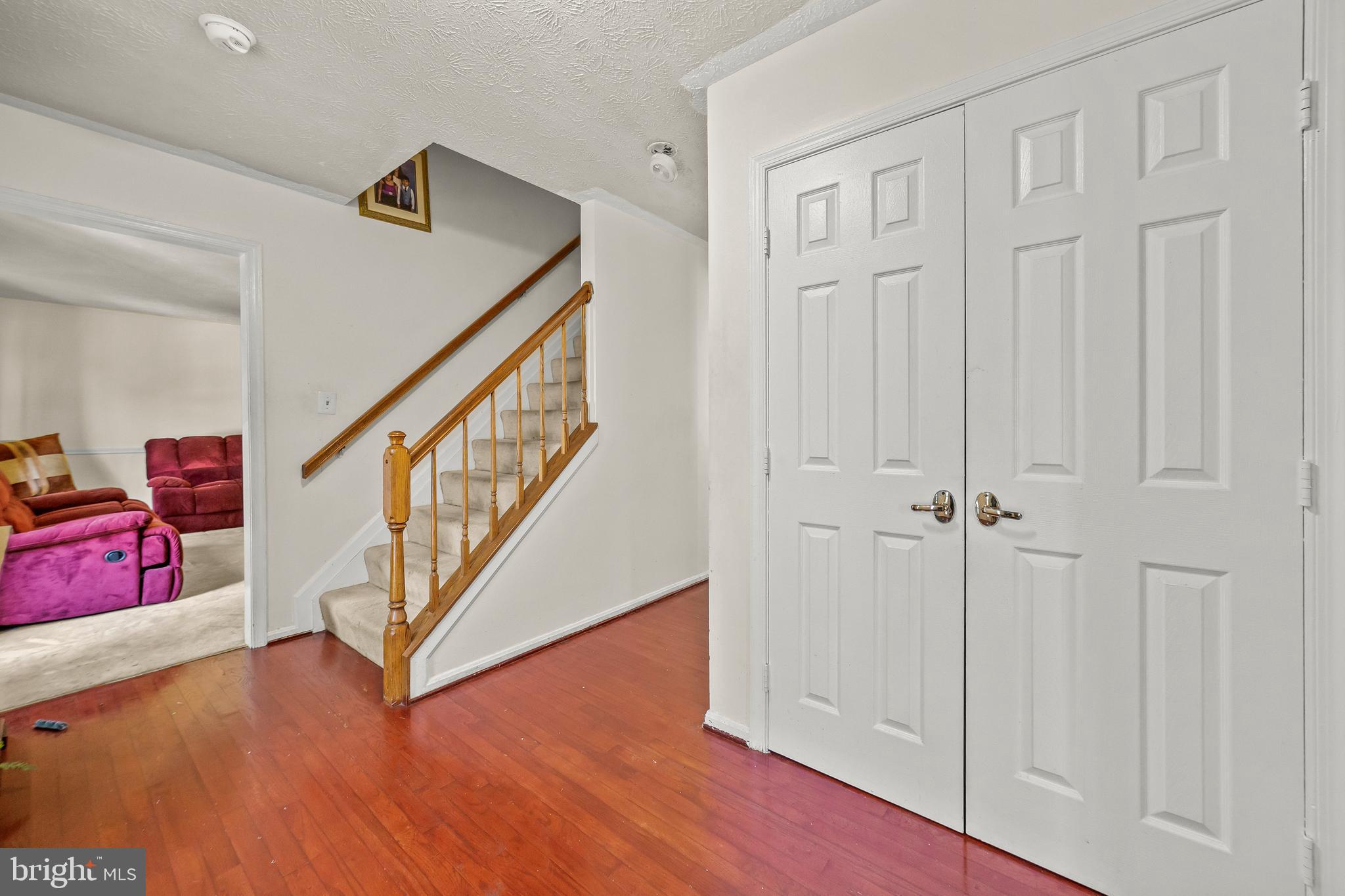 10711 FEATHERSTONE DRIVE